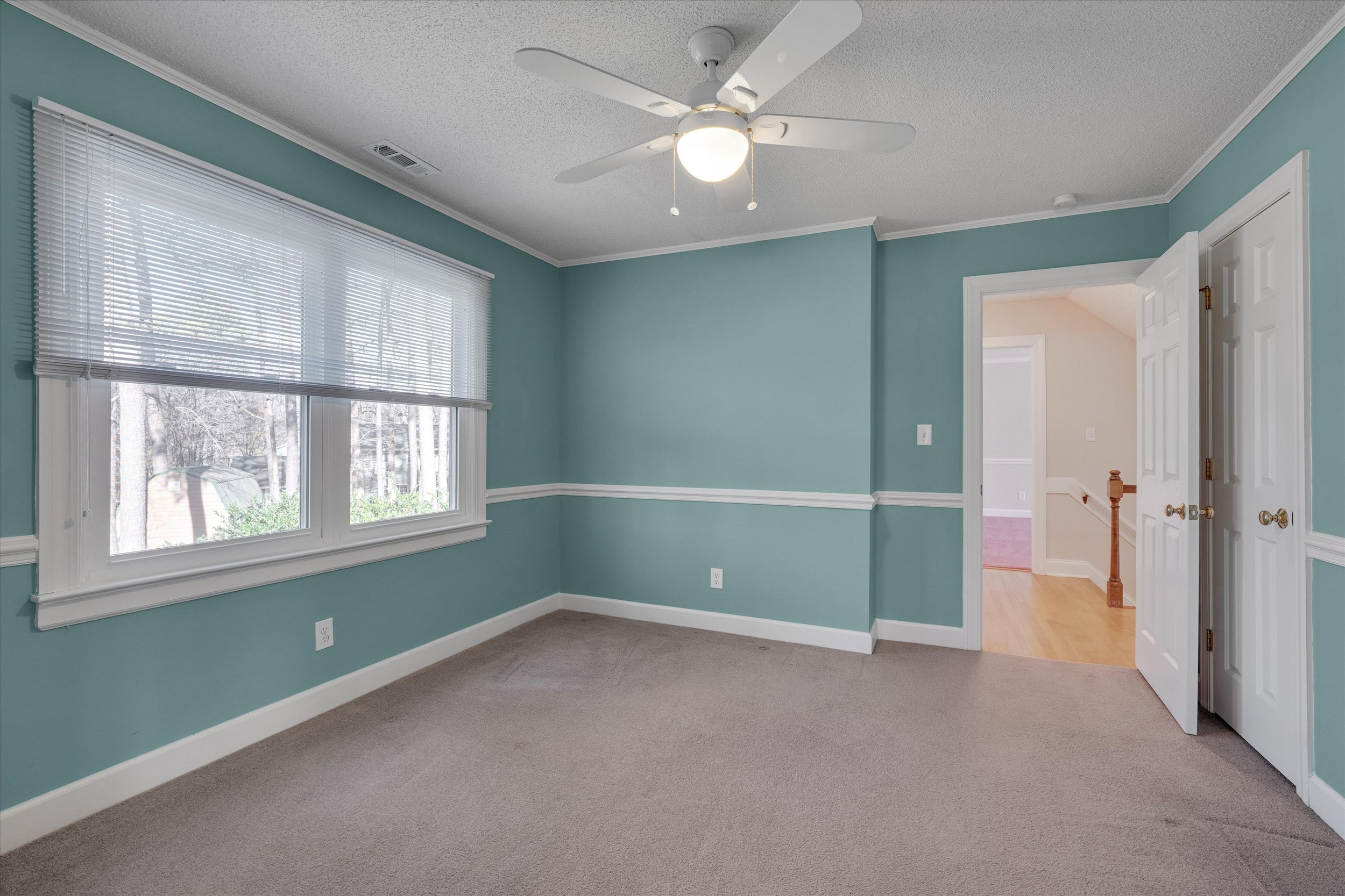 32-6713 Ascot Ct -30.jpg