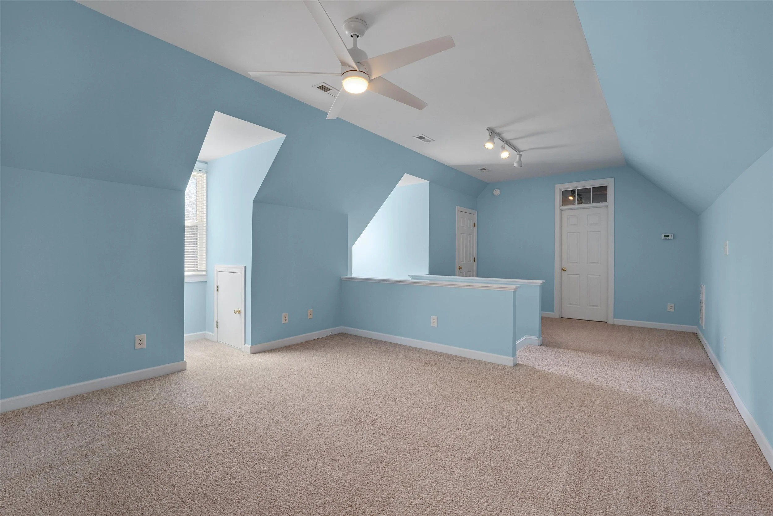 38-6713 Ascot Ct -36.jpg