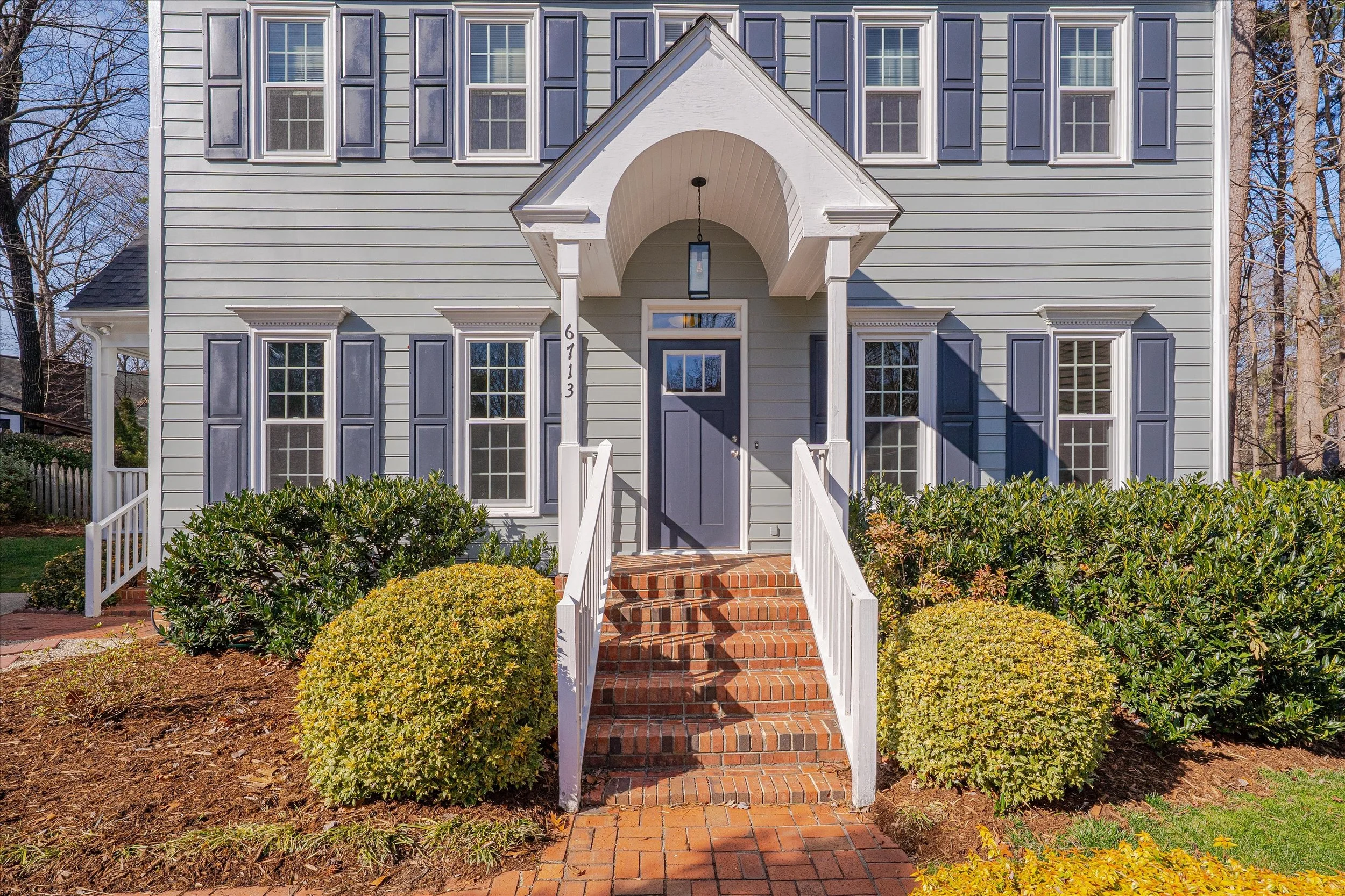 06-6713 Ascot Ct -6.jpg