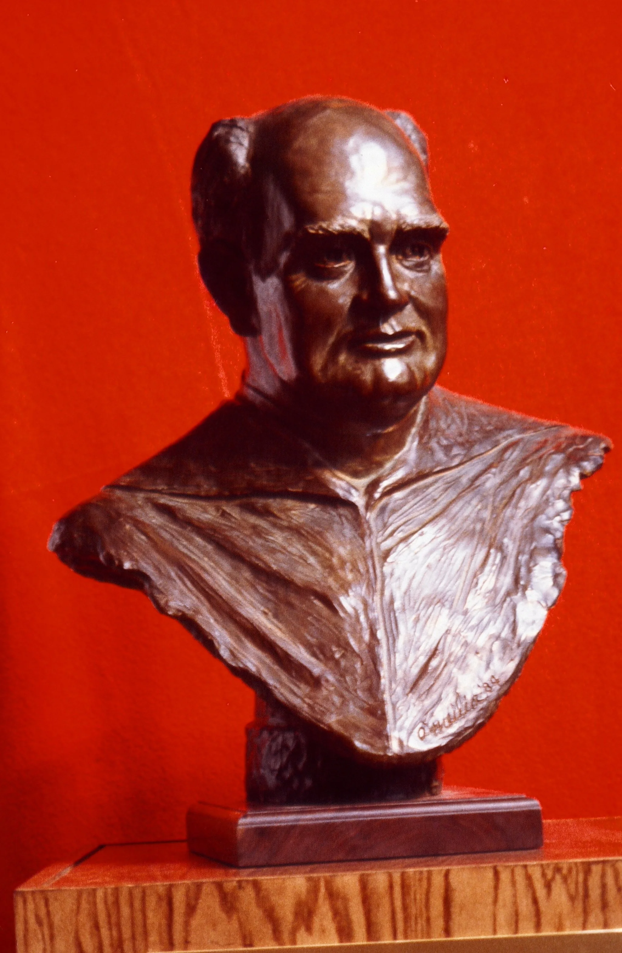 Bust of Father Simmick.JPG