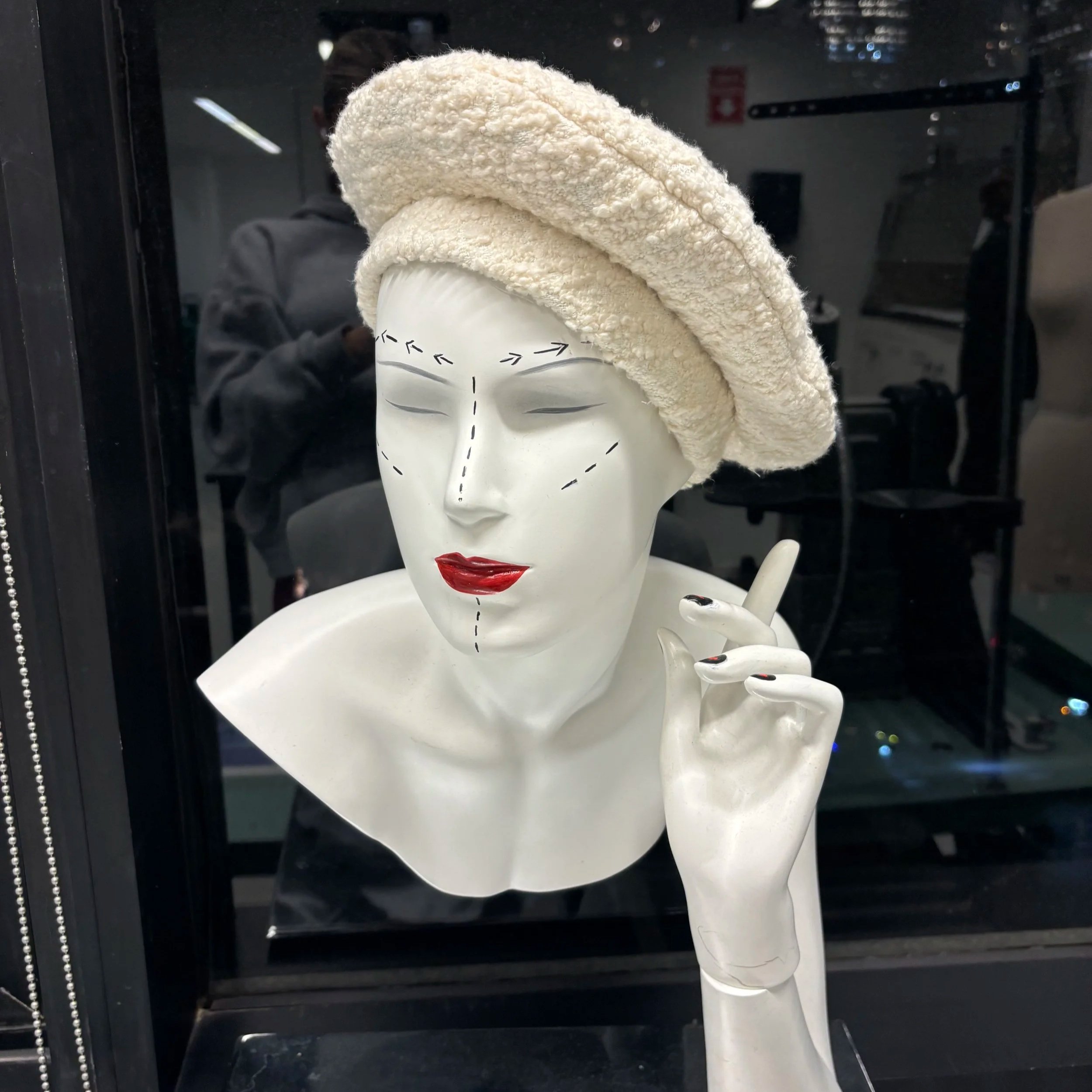 Ivory Whisper Beret