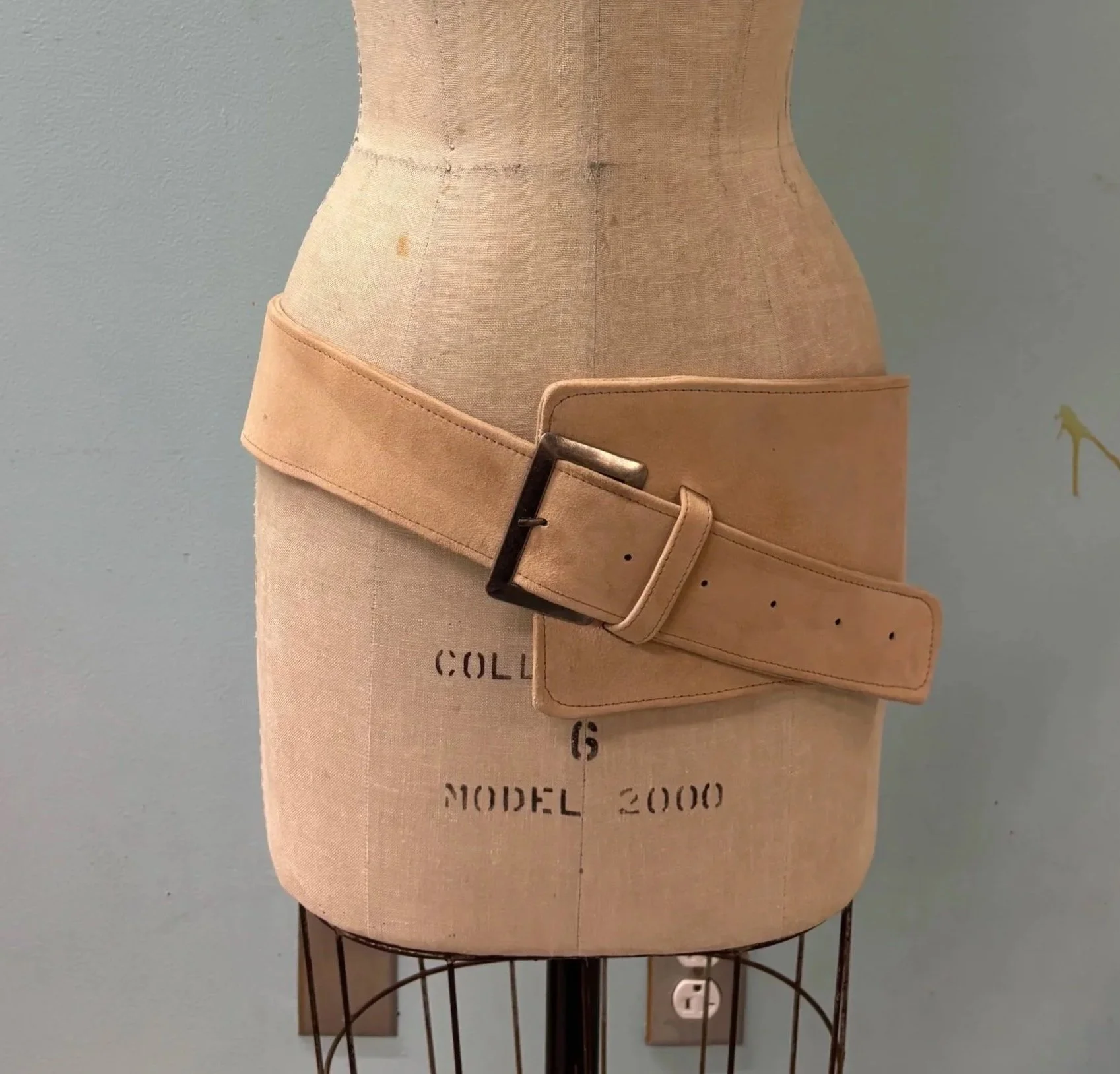 Dune Asymmetrical Belt