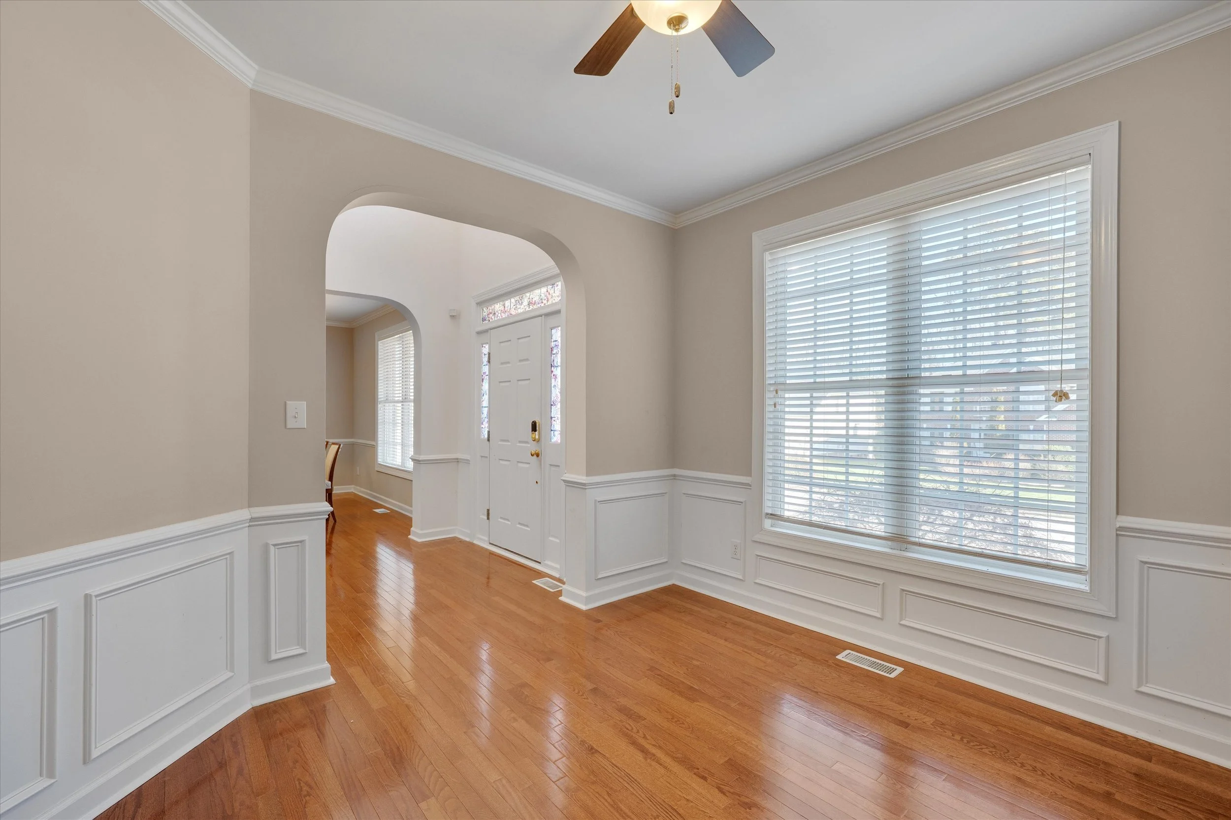 10-112 Beckford Rd-10.jpg