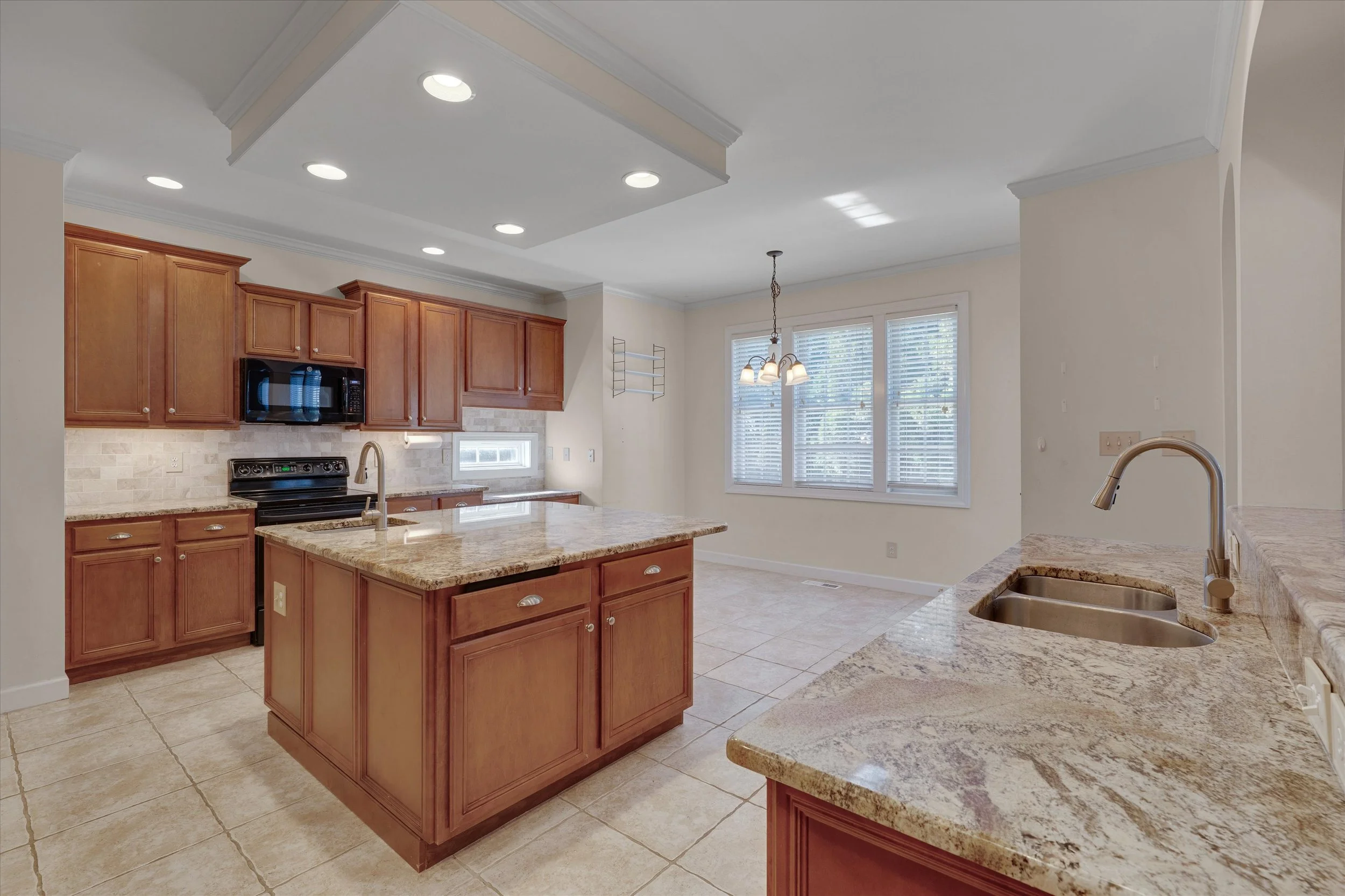 16-112 Beckford Rd-16.jpg