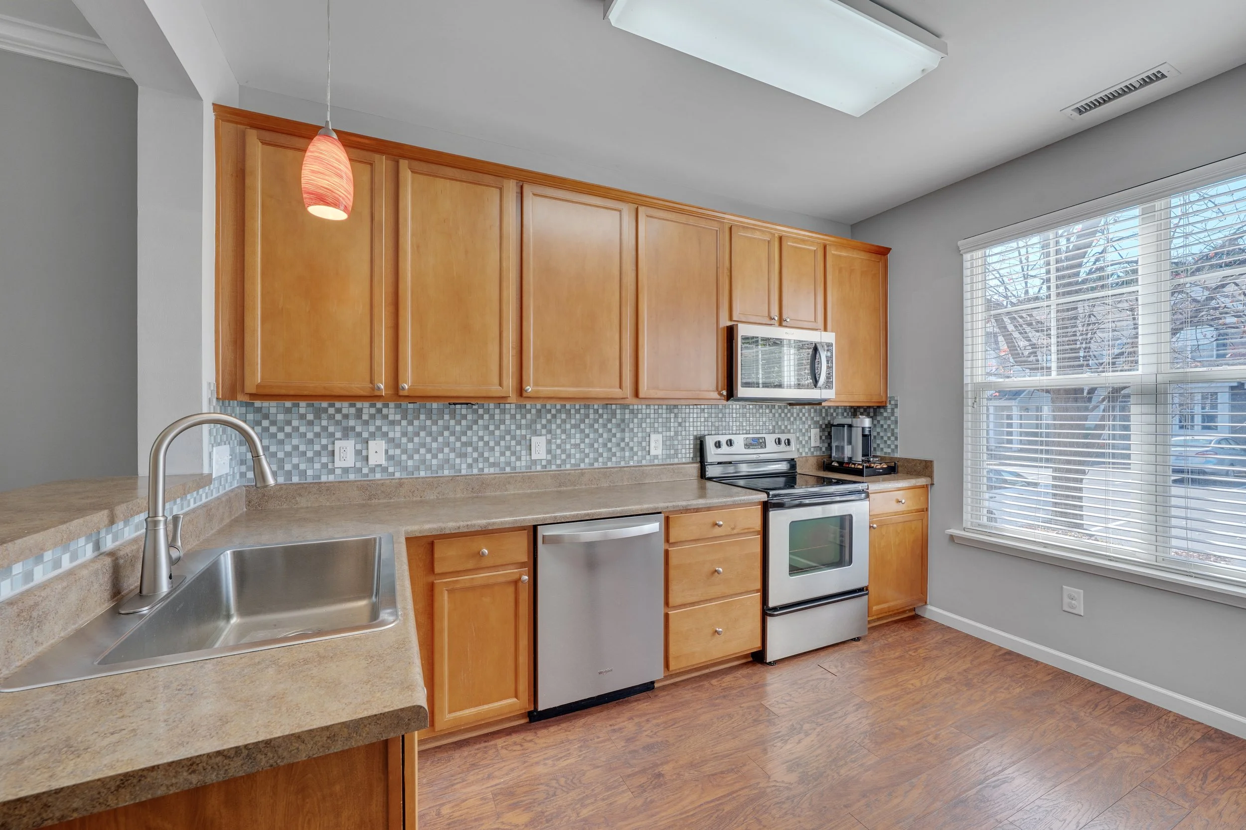 06-2805 Corbett Grove-6.jpg