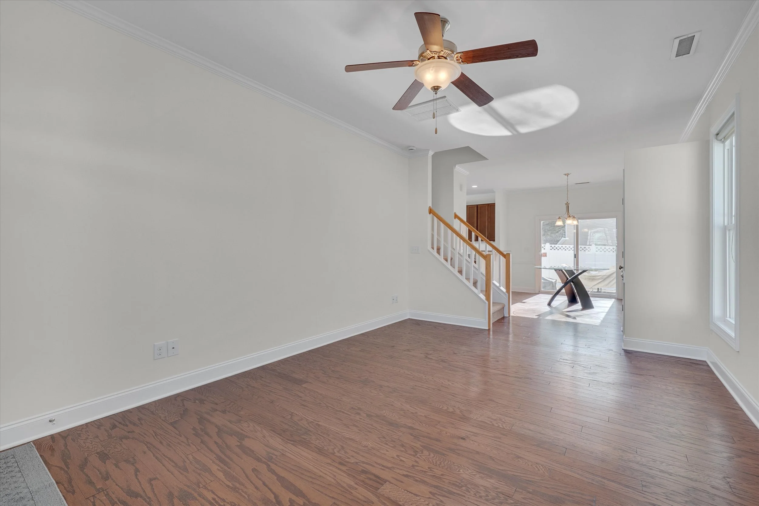 11-1812 Falls Landing-4.jpg