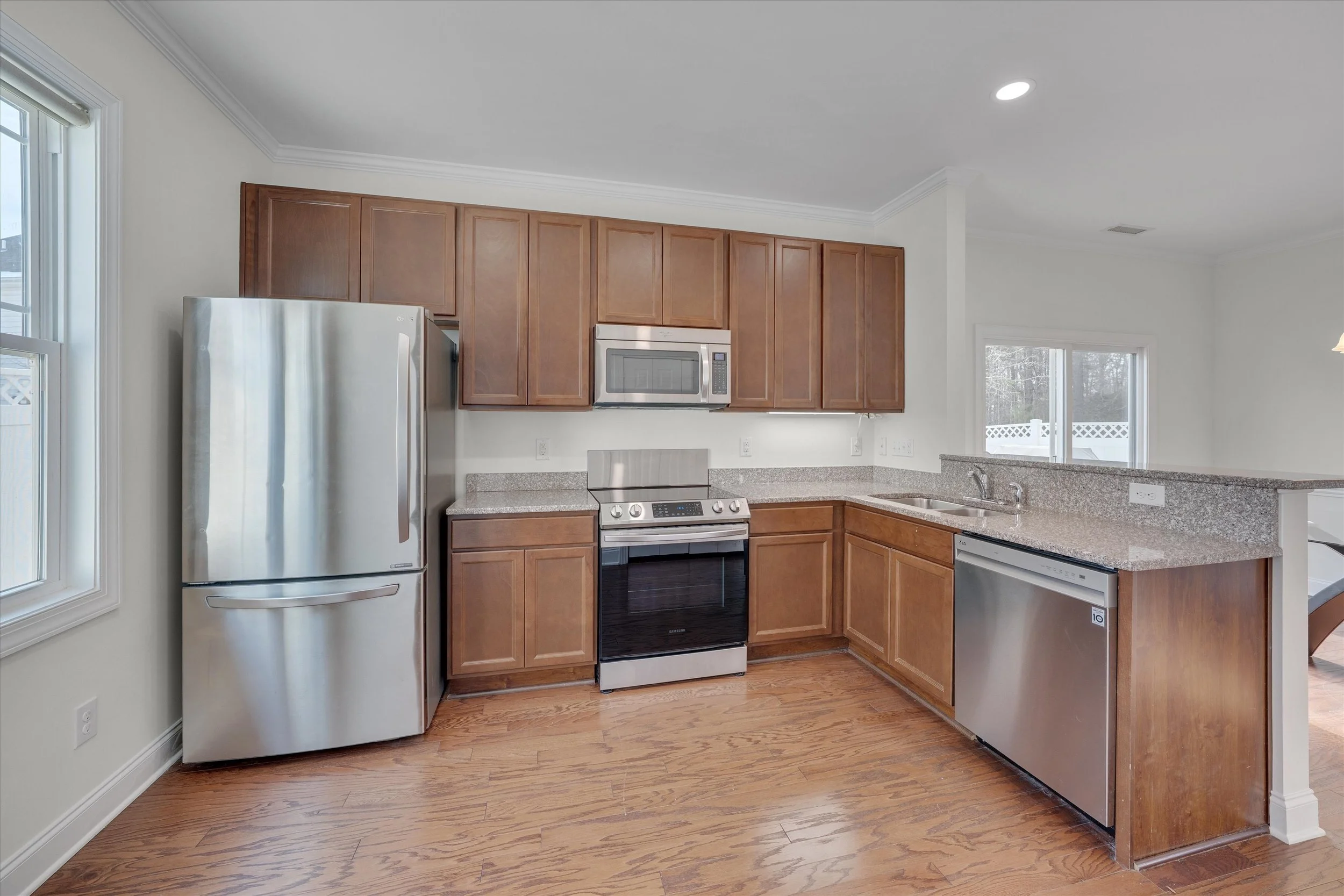 16-1812 Falls Landing-9.jpg