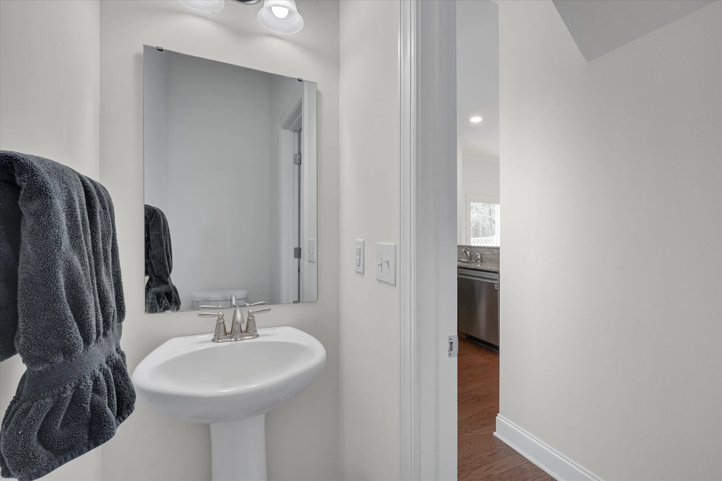 17-1812 Falls Landing-10.jpg