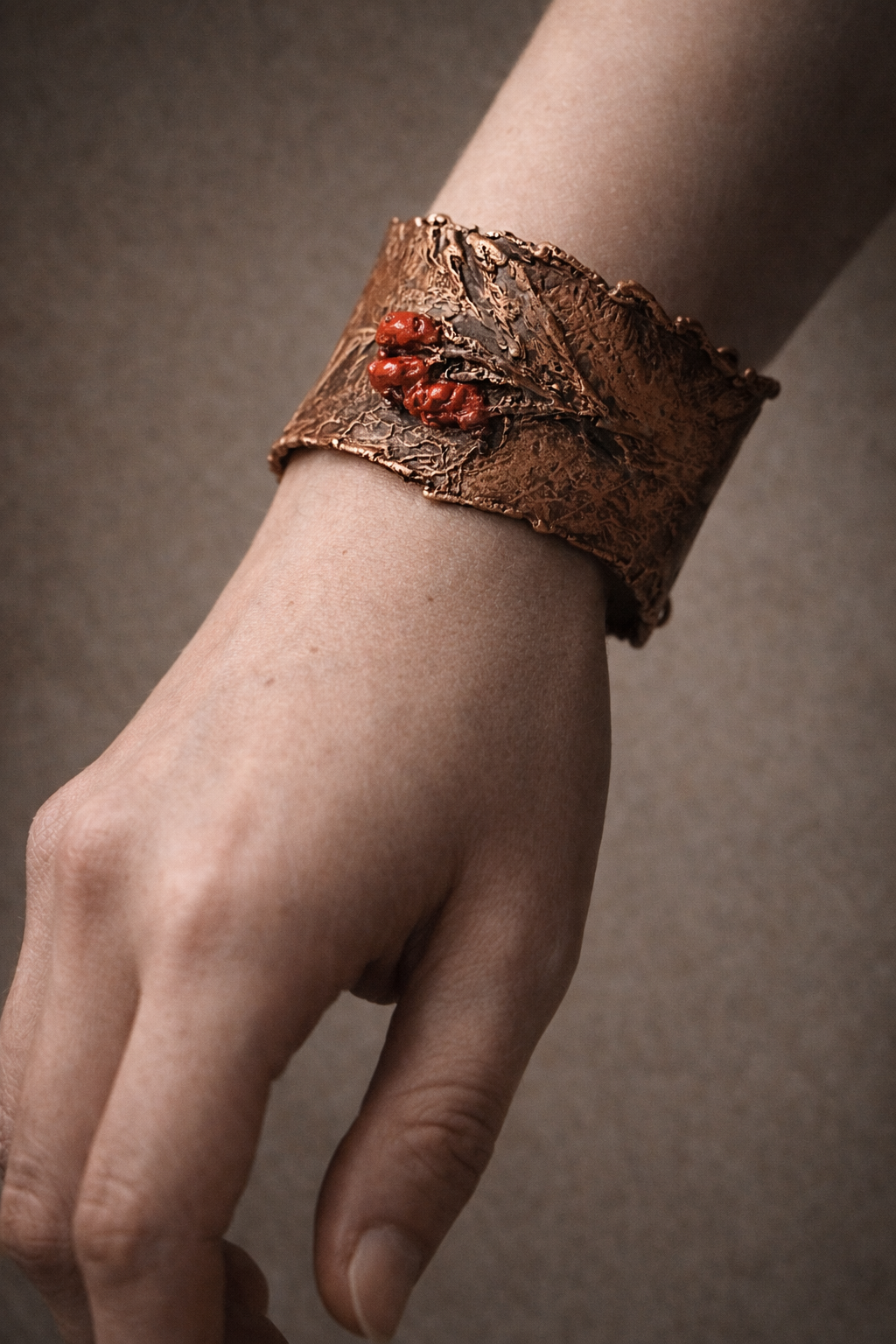 bracciale in rame foglia casagno.png