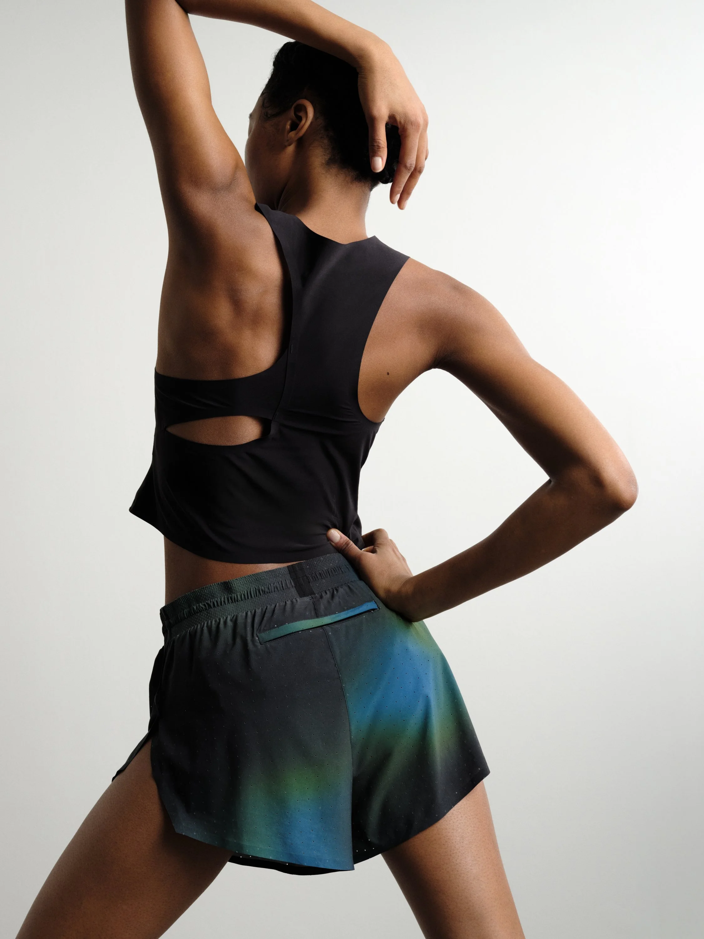 Y-3_EE_2025_01_24_JB_VA15617 1_RT.jpg