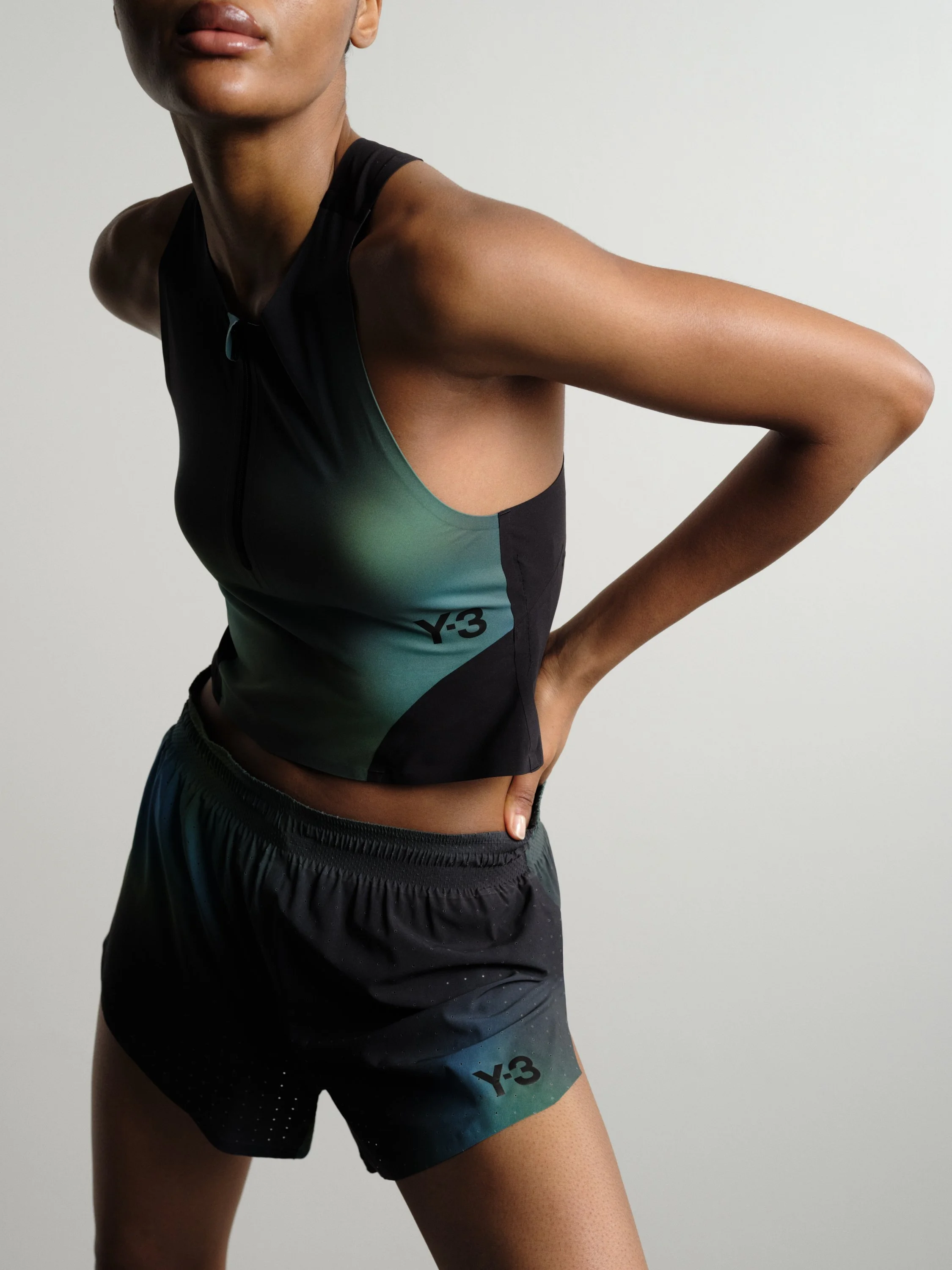 Y-3_EE_2025_01_24_JB_VA15670 1_RT.jpg