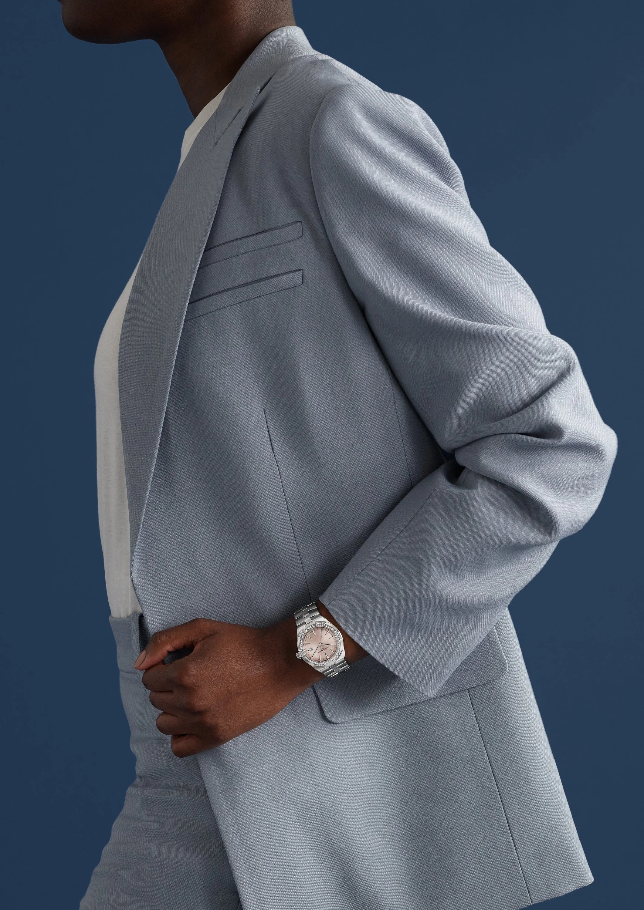 4605V_200A_B971_OU2_F copy.jpg