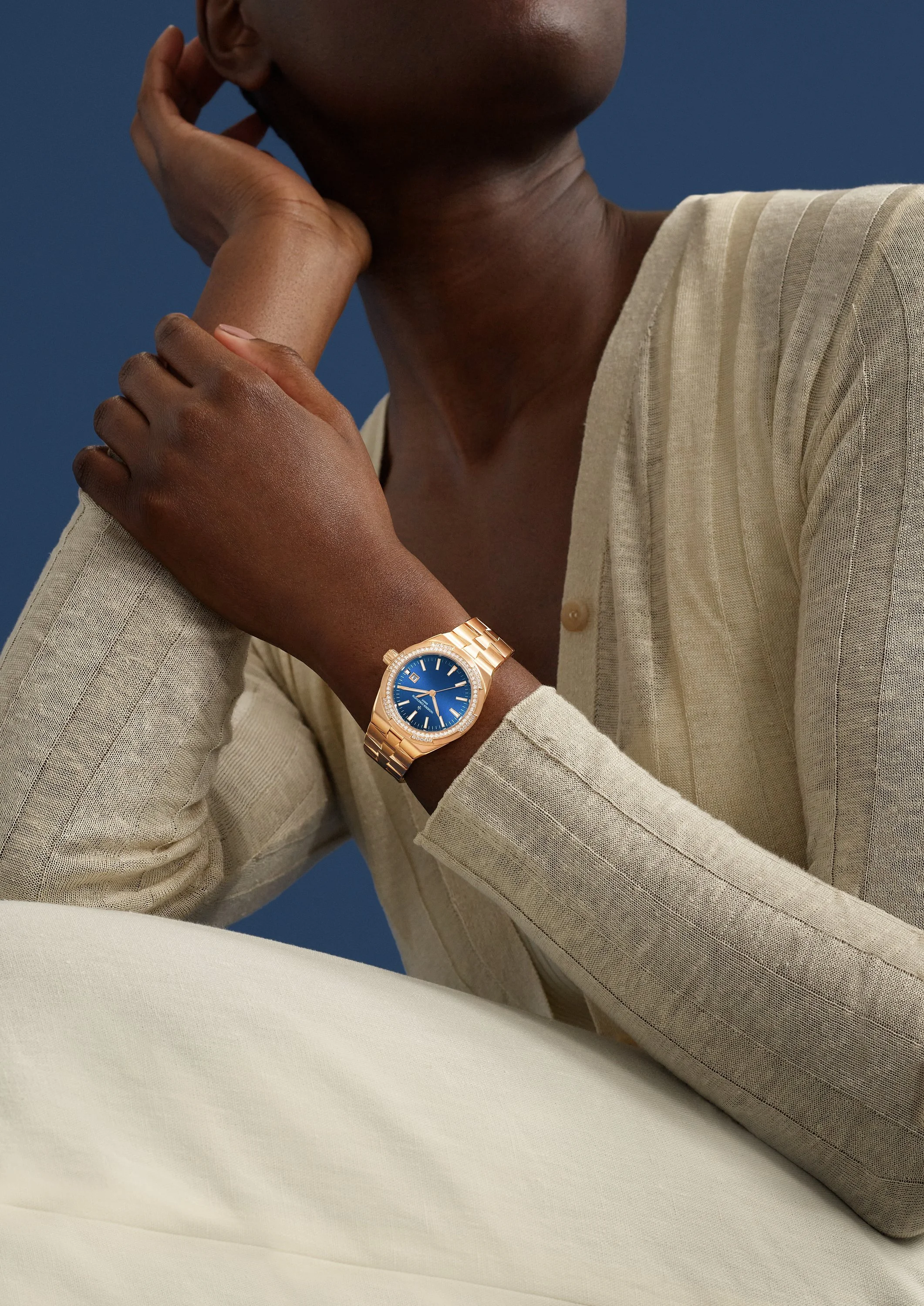 4605V_200R_B978_OU2_F copy.jpg