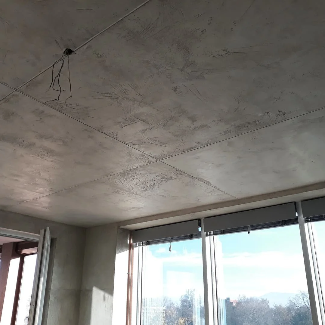Decke in Betonoptik