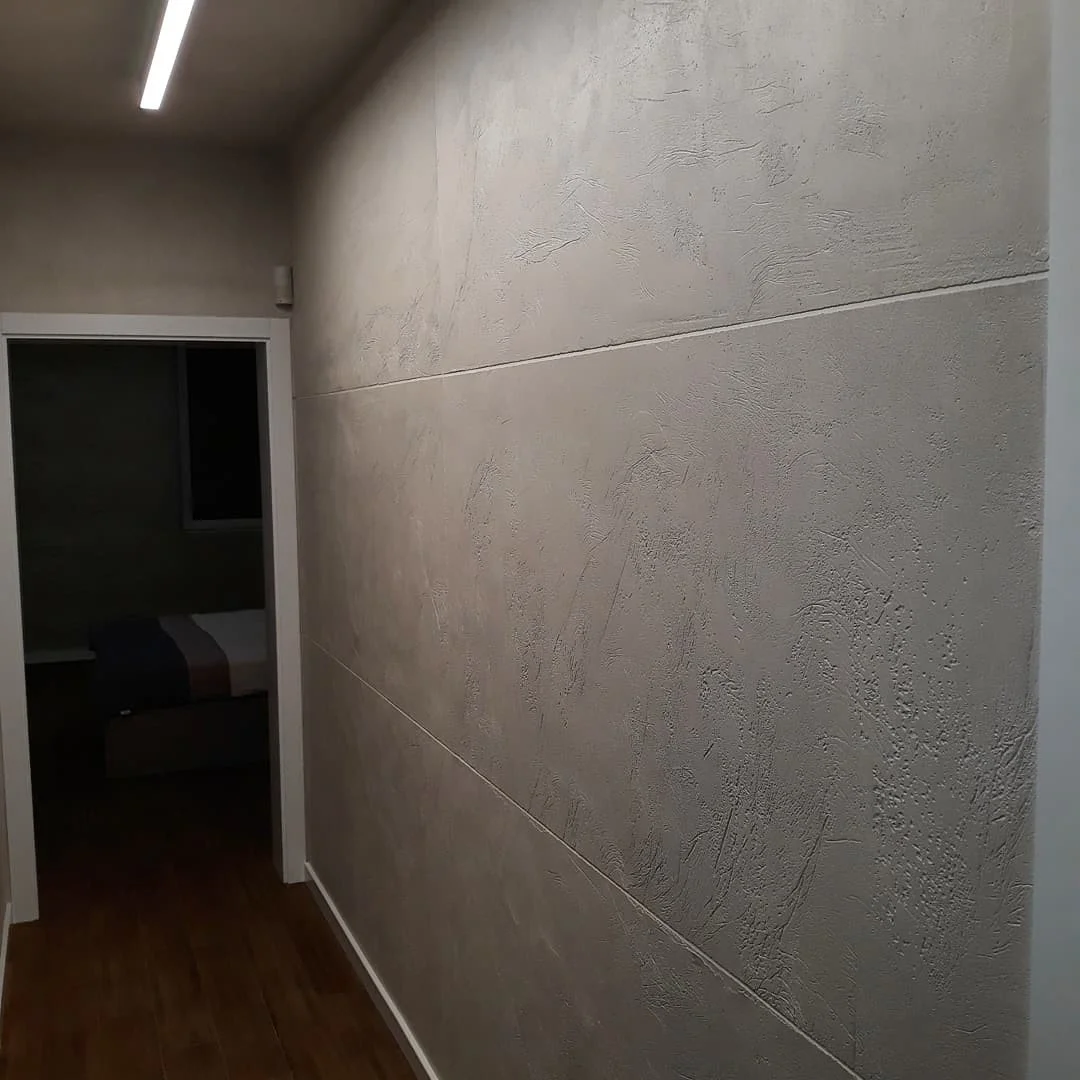 Wand im Betonoptik - Flur