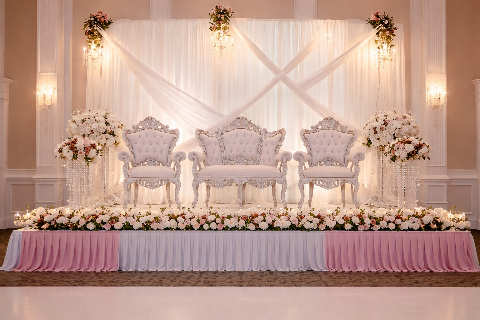 Backdrops & Statement Pieces