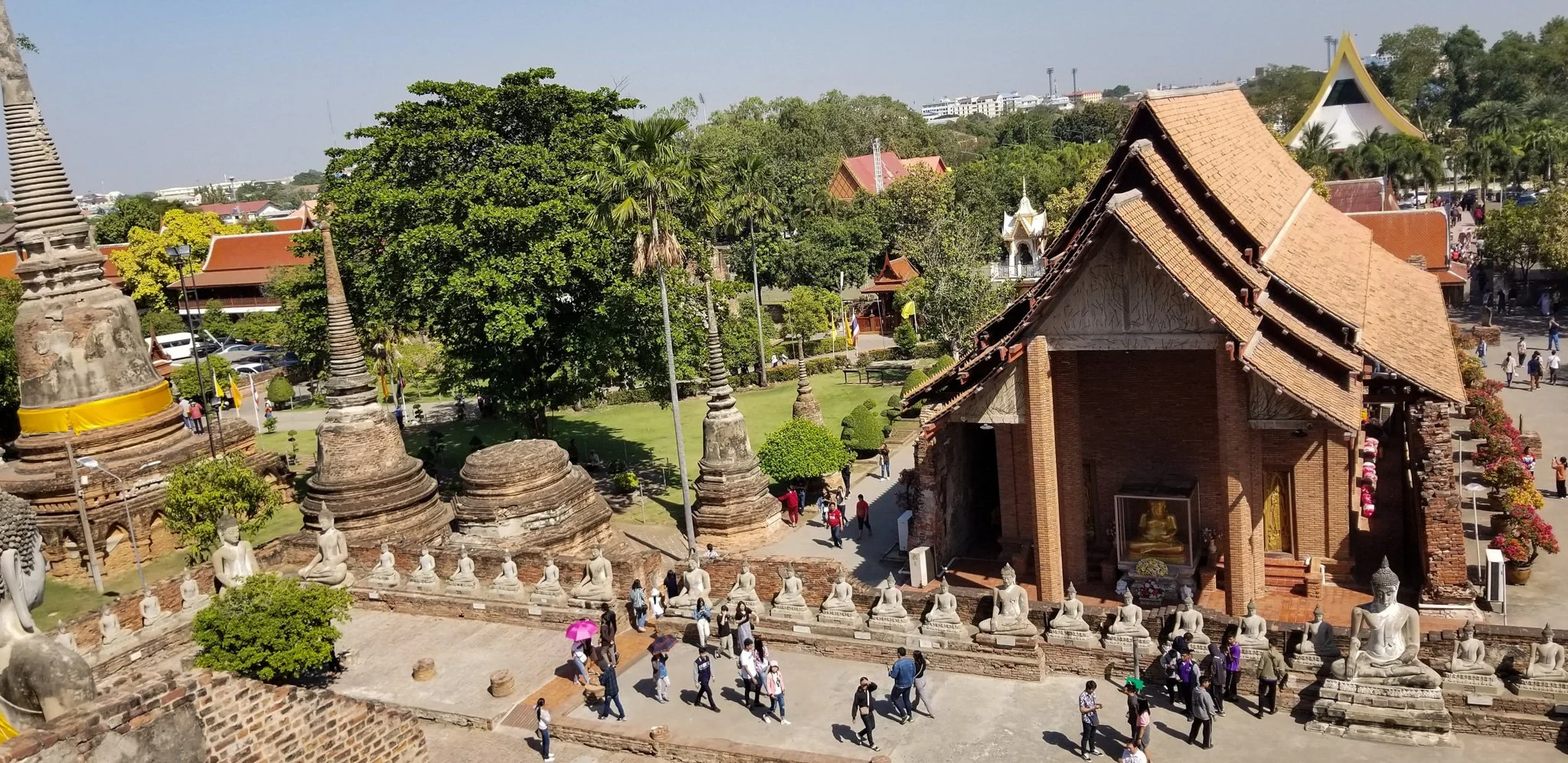 Wat Yai Chai Mongkon