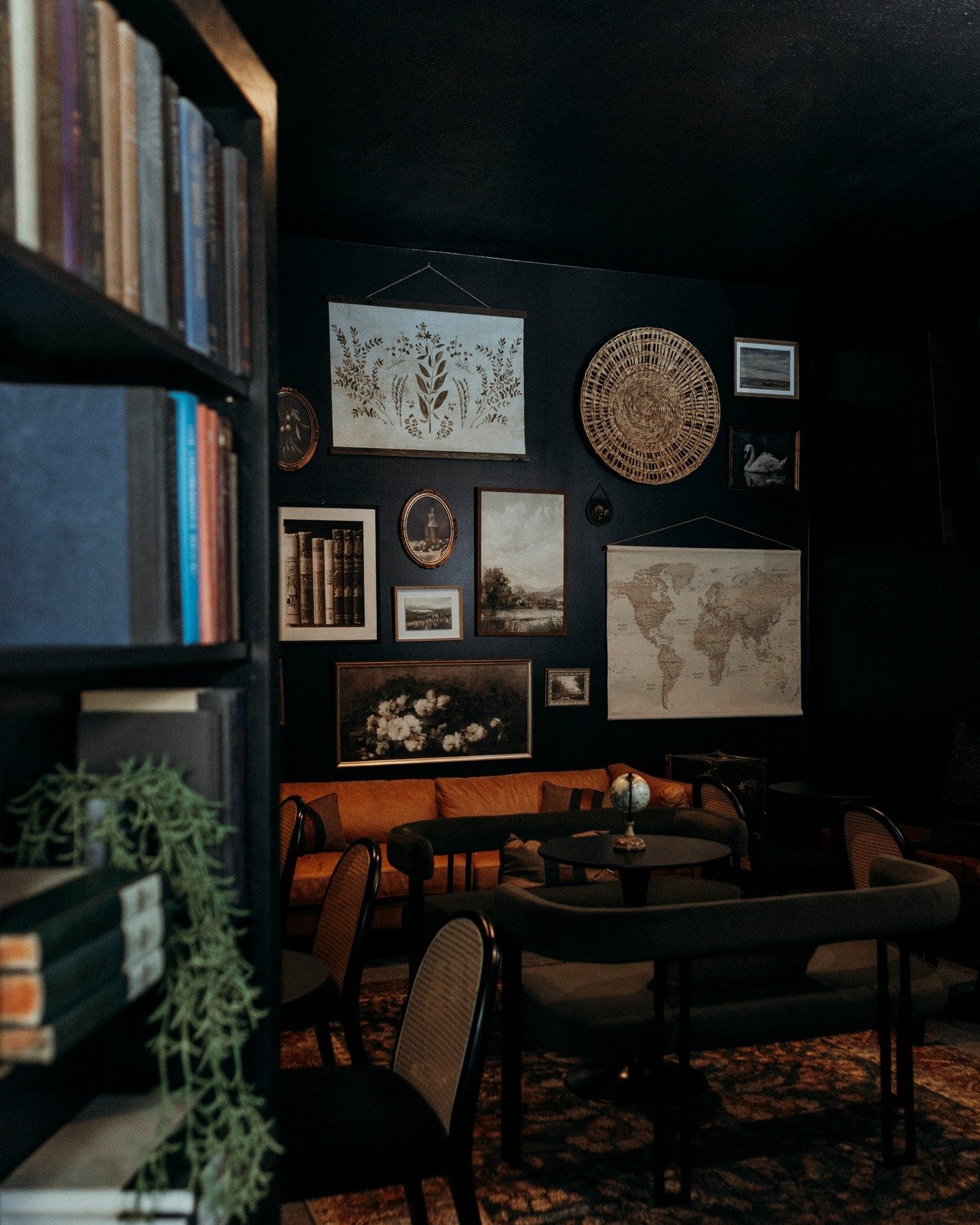 The perfect spot to gather, connect, and enjoy an evening away from the noise.

Bring a friend and spend the evening with us.

-
-

#34SouthMain #LibertyMO #CocktailLounge #DateNightKC #KansasCityBars #DowntownLiberty #CraftCocktails #LoungeLife #Hid