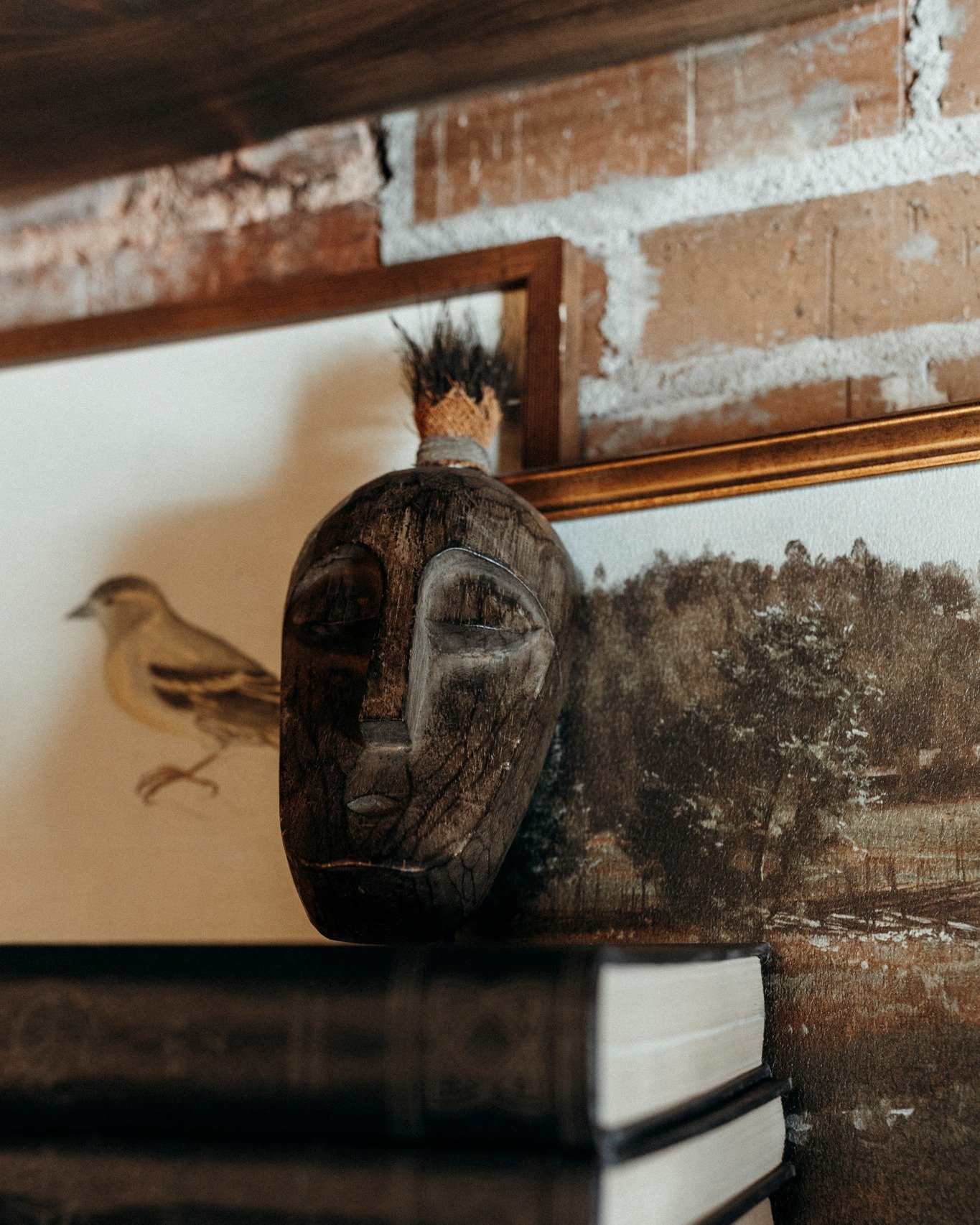 Collected pieces. Timeless character. A space that feels both familiar and unexpected.

Grab a cocktail and discover something new every visit.

-
-

#34SouthMain #LibertyMO #CocktailLounge #VintageStyle #CuratedSpaces #DowntownLiberty #CraftCocktail