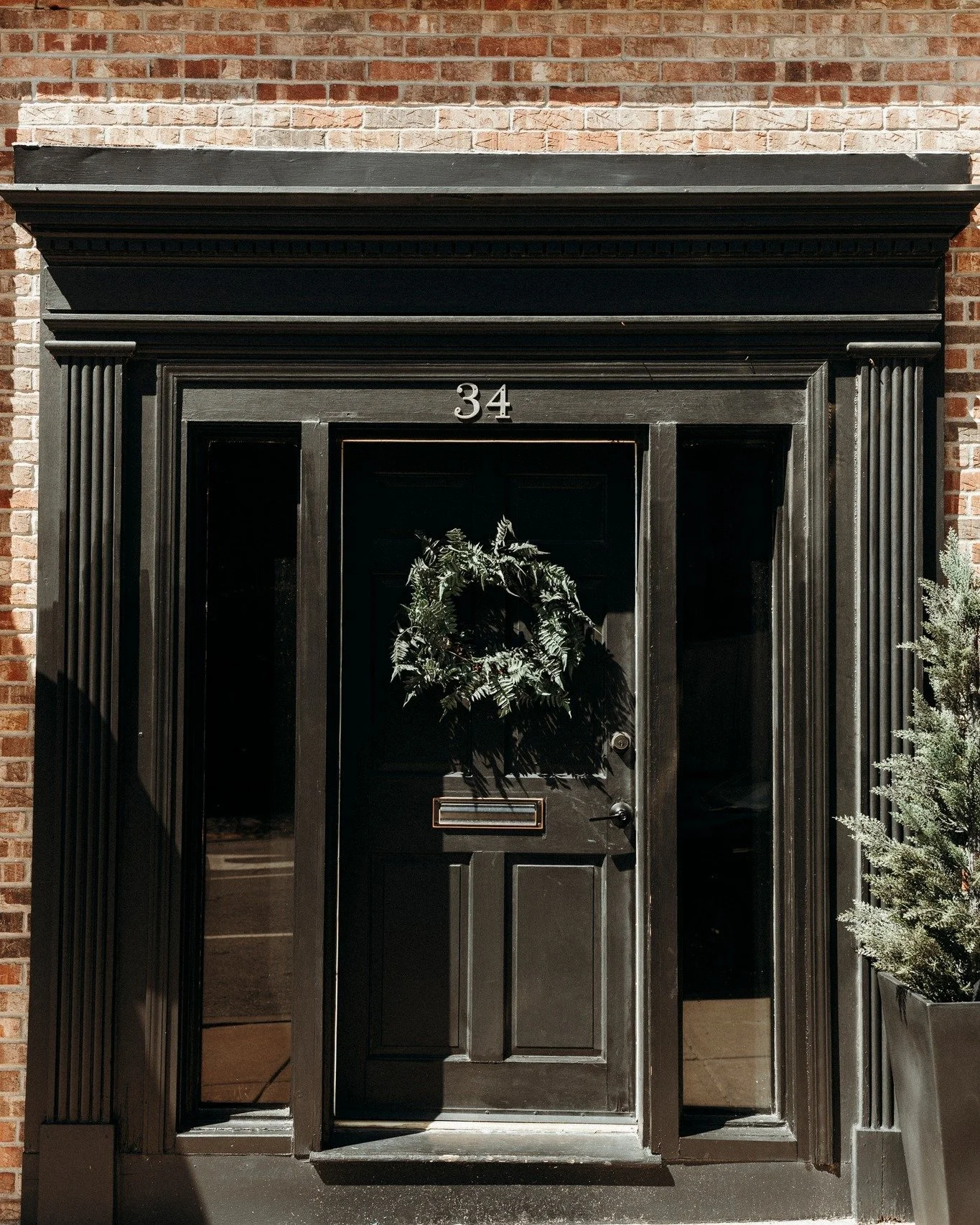 🎶 Live Music This Saturday at 34 South Main 🎶

Join us Saturday night as Adam Stuber takes the floor at 7 PM! Enjoy great music, handcrafted cocktails, and a relaxed atmosphere in the heart of downtown Liberty.

📍 34 South Main Cocktail Lounge
🕖 