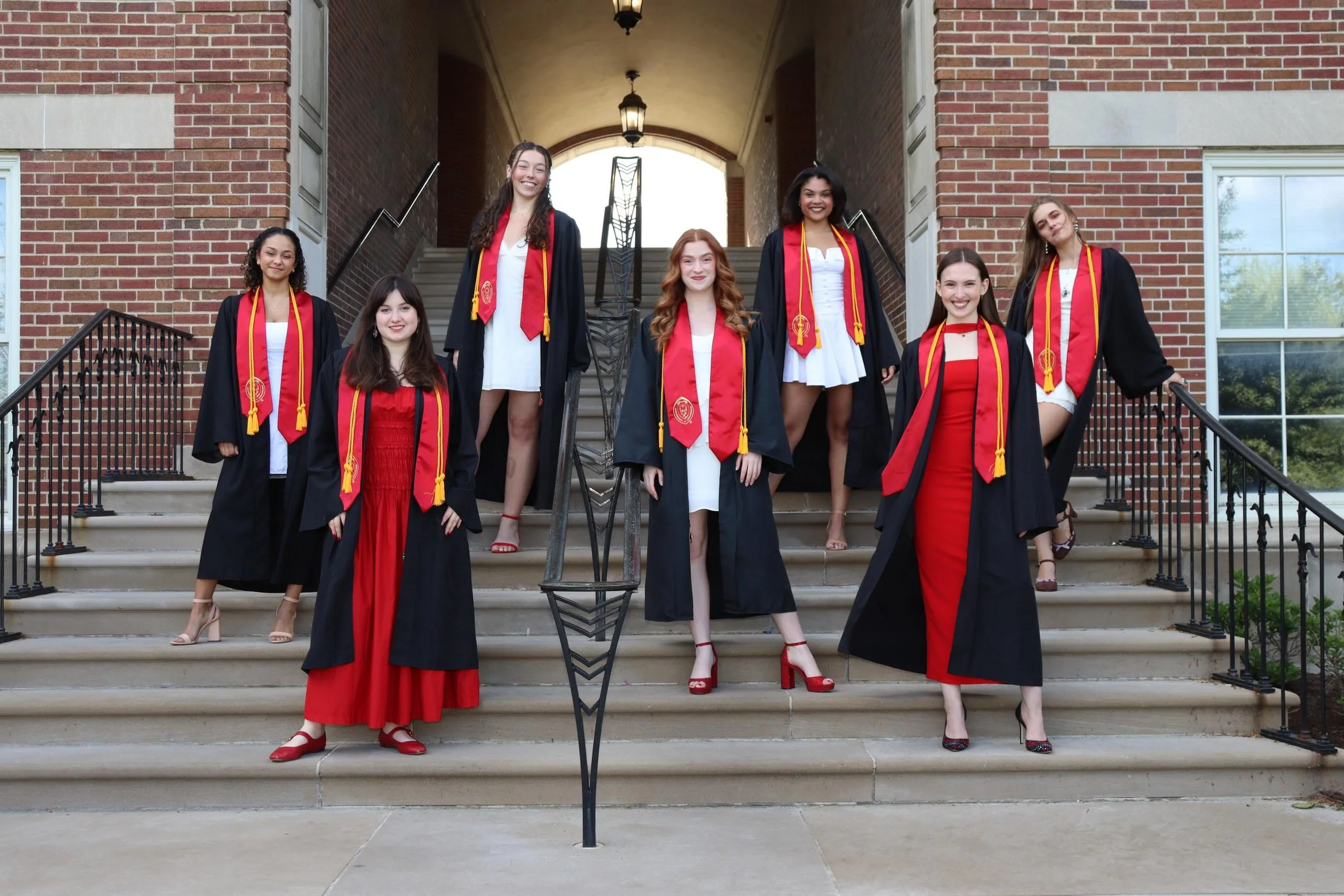 Grads! 

📸 @jonjon_photos