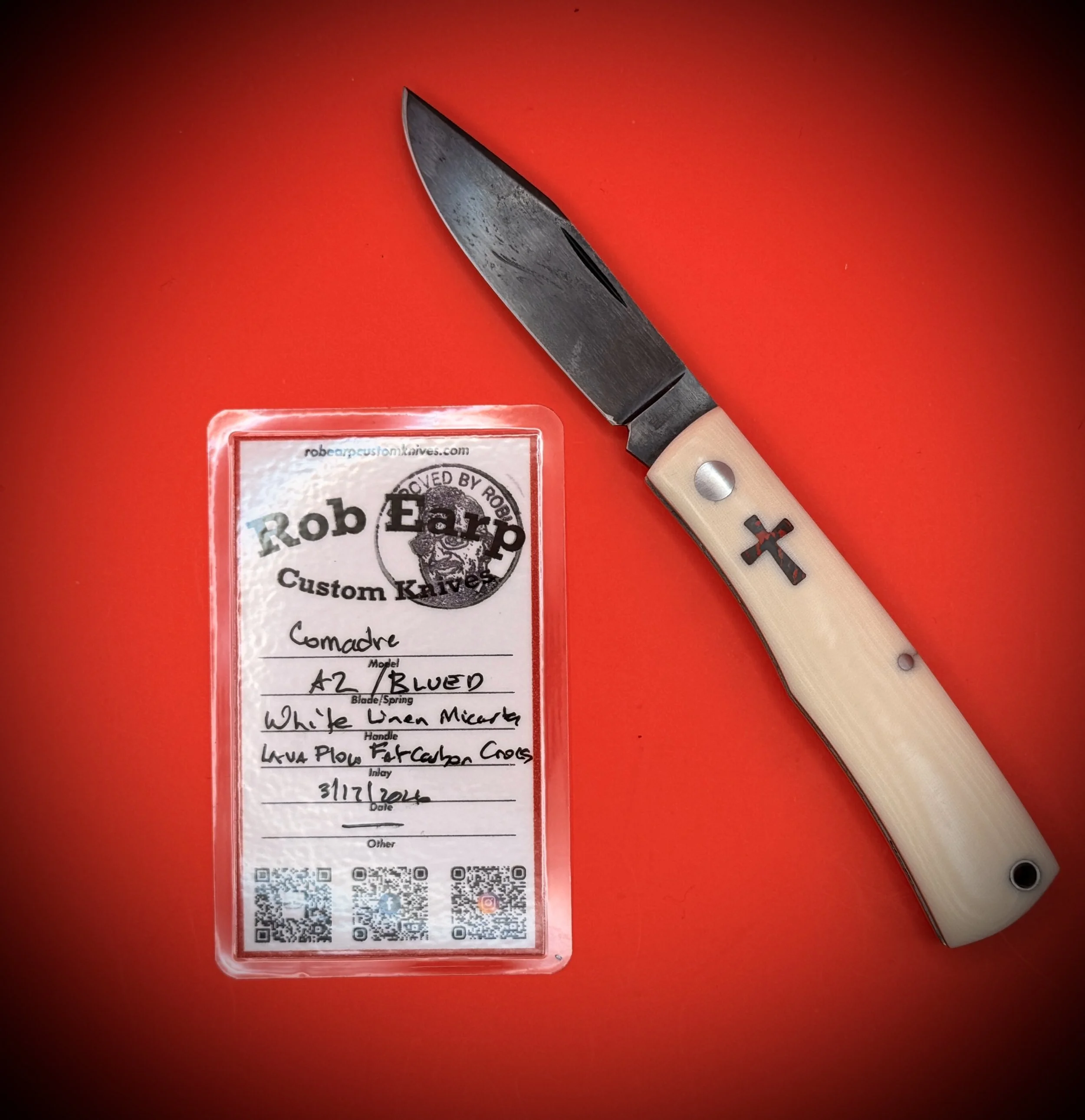 Comadre
3 3/4" Closed
2 7/8" Blade