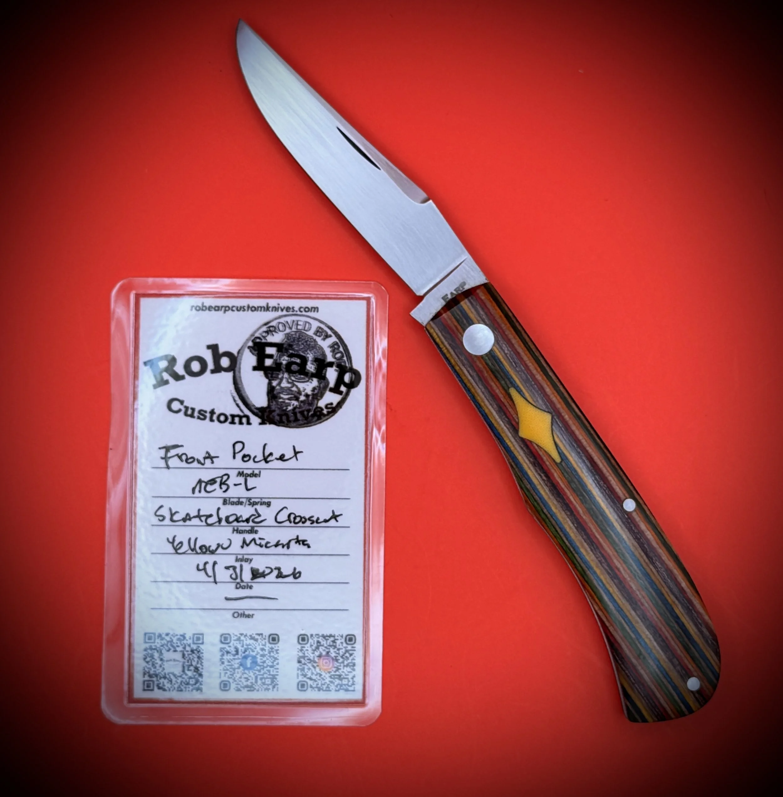 Front Pocket
3 7/8" Closed
3" Blade