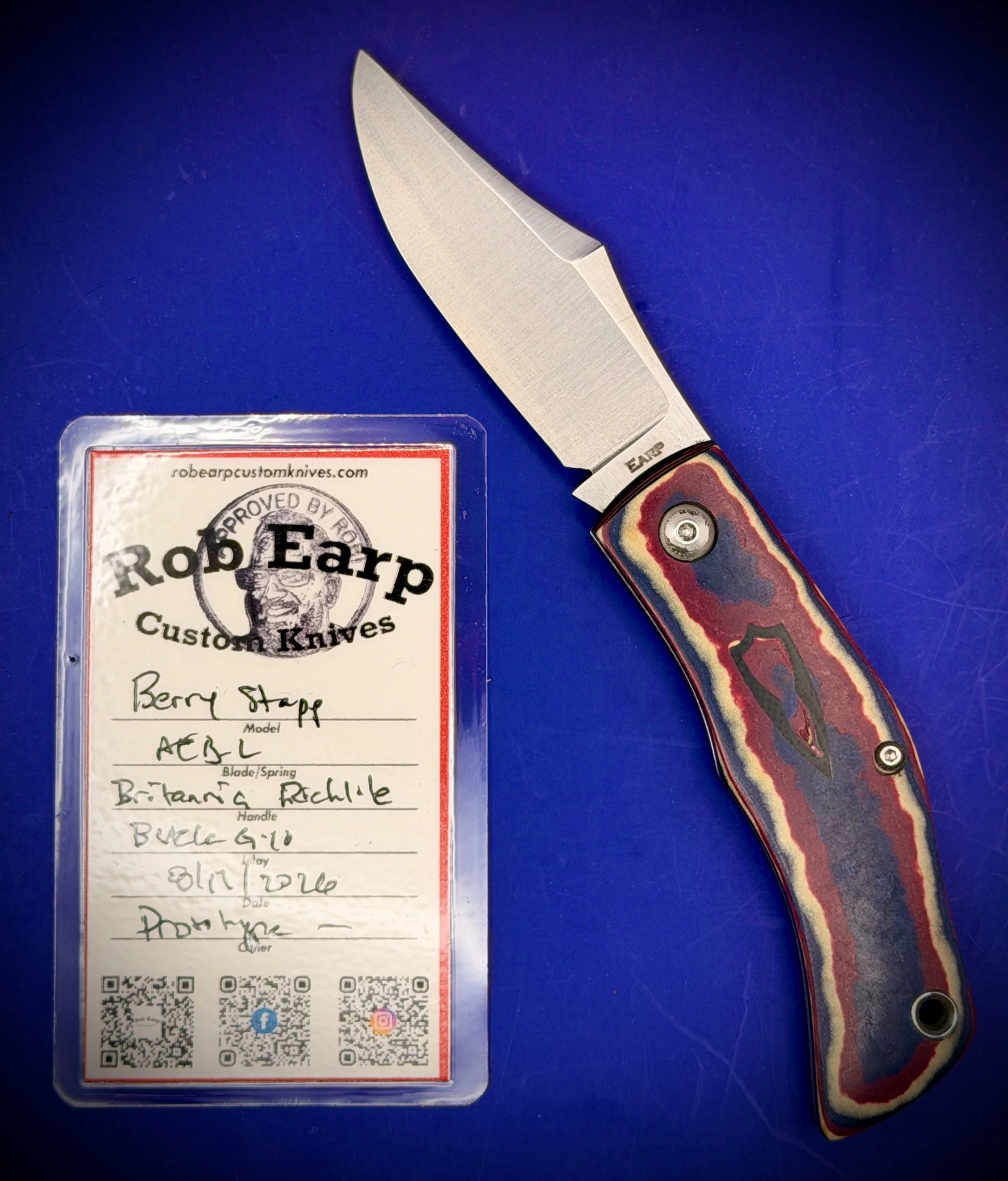 Berry Stapp
3 1/2" Closed
2 7/8" Blade