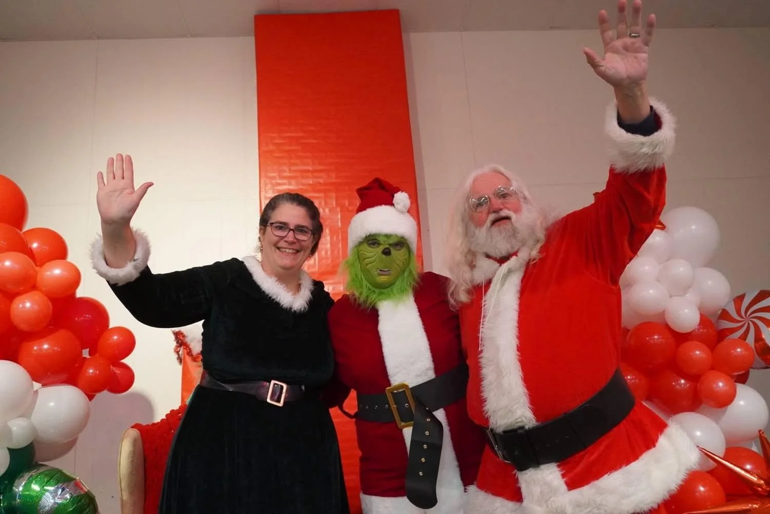Santa, Mrs Clause, Grinch - Copy (2).jpg