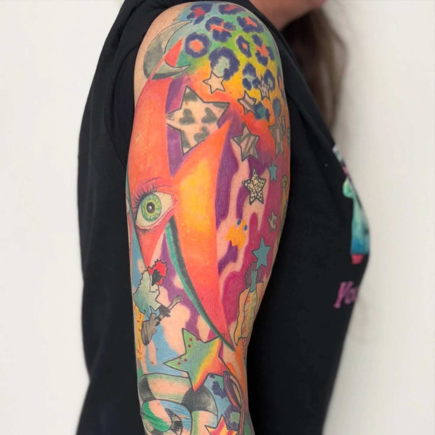 Thought I would repost this sleeve of 80s and early 90s colorful nostalgia 🌈
Lots of love to my client and friend, Melissa, with the singular power of getting me to pull super bright colors out of the cabinet 🖤
