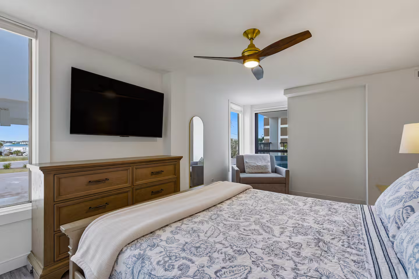 Wake up refreshed in a beautiful, airy bedroom designed to feel like your own boutique beachfront escape in North Myrtle Beach.
