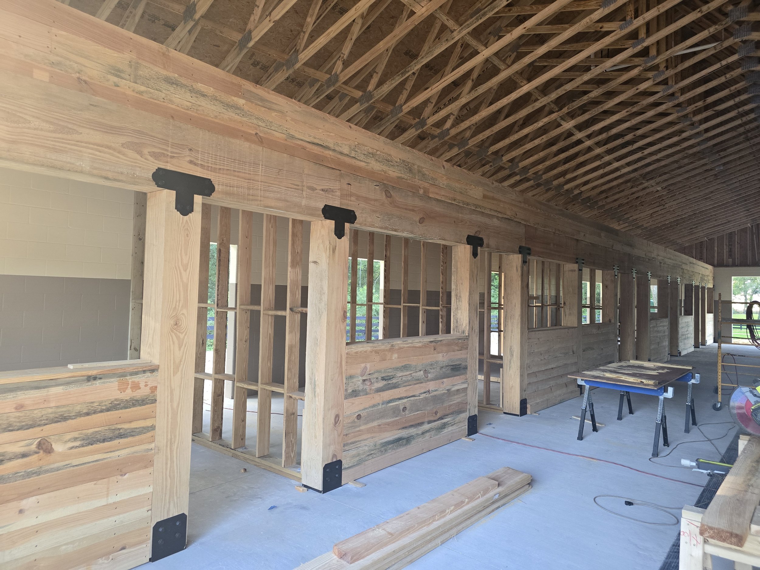 Barn Stall Fronts Columns & Beams