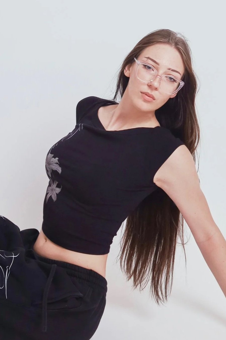 Facetune_18-04-2026-10-00-09.jpg