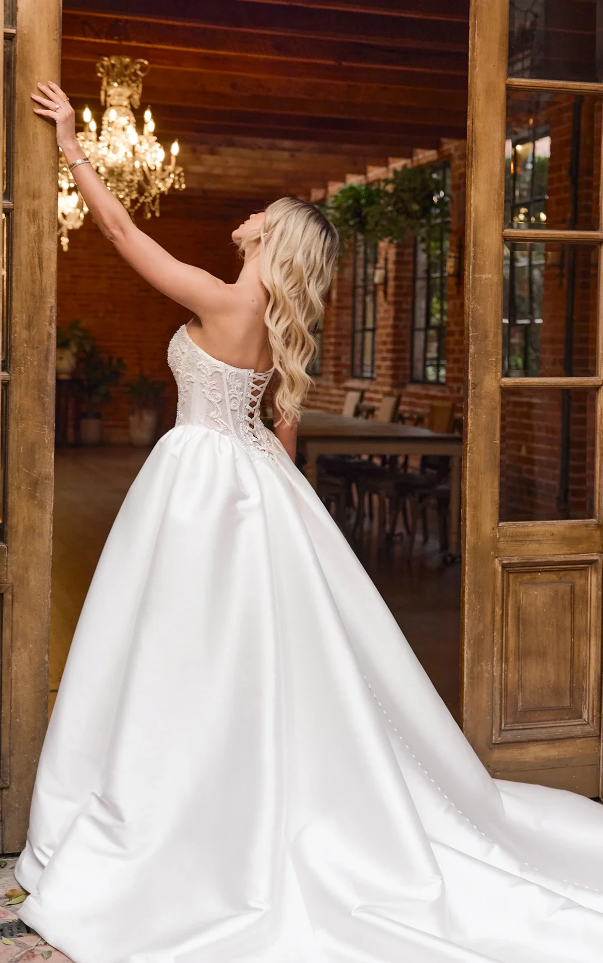 D4332-05.webp