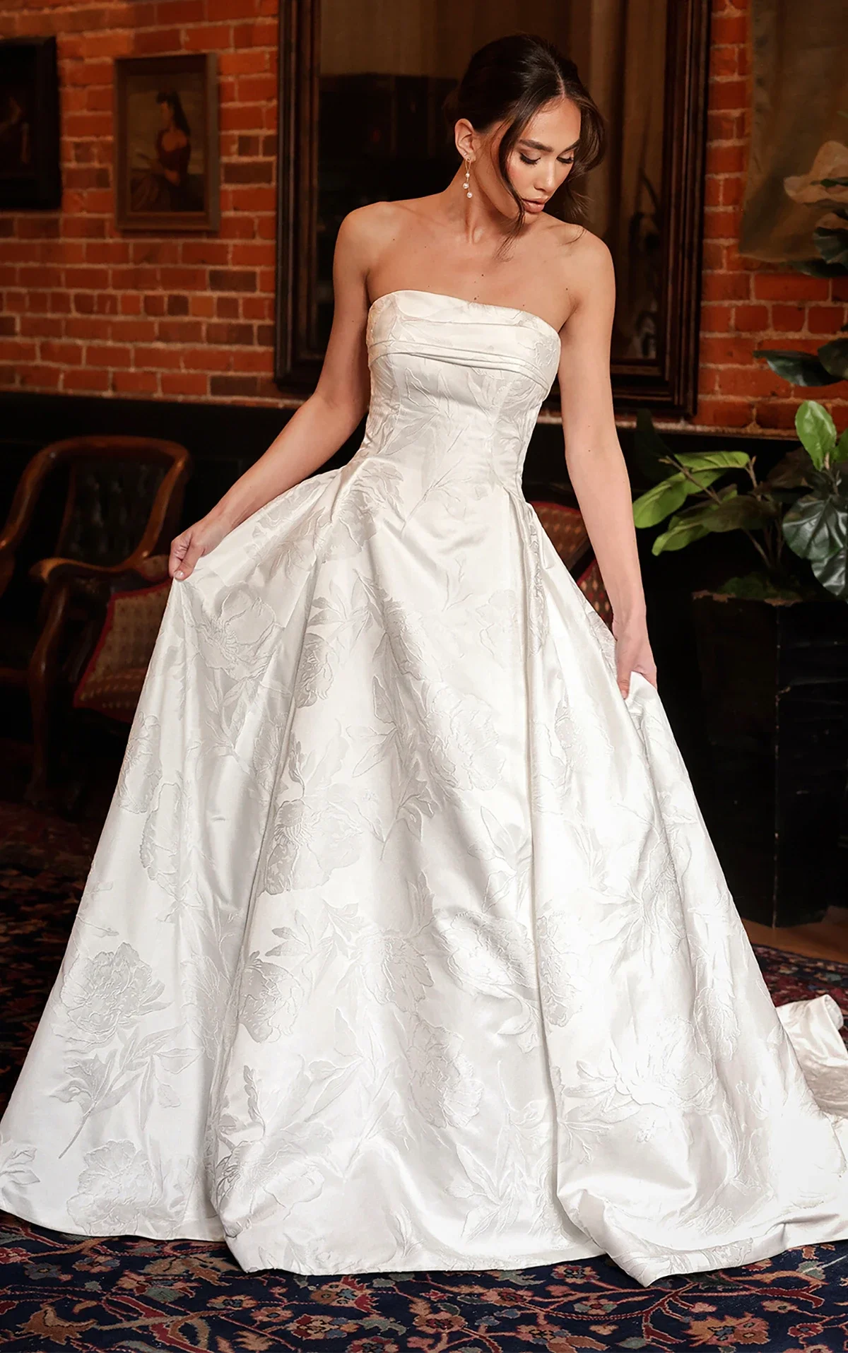 D4304-01-1.webp