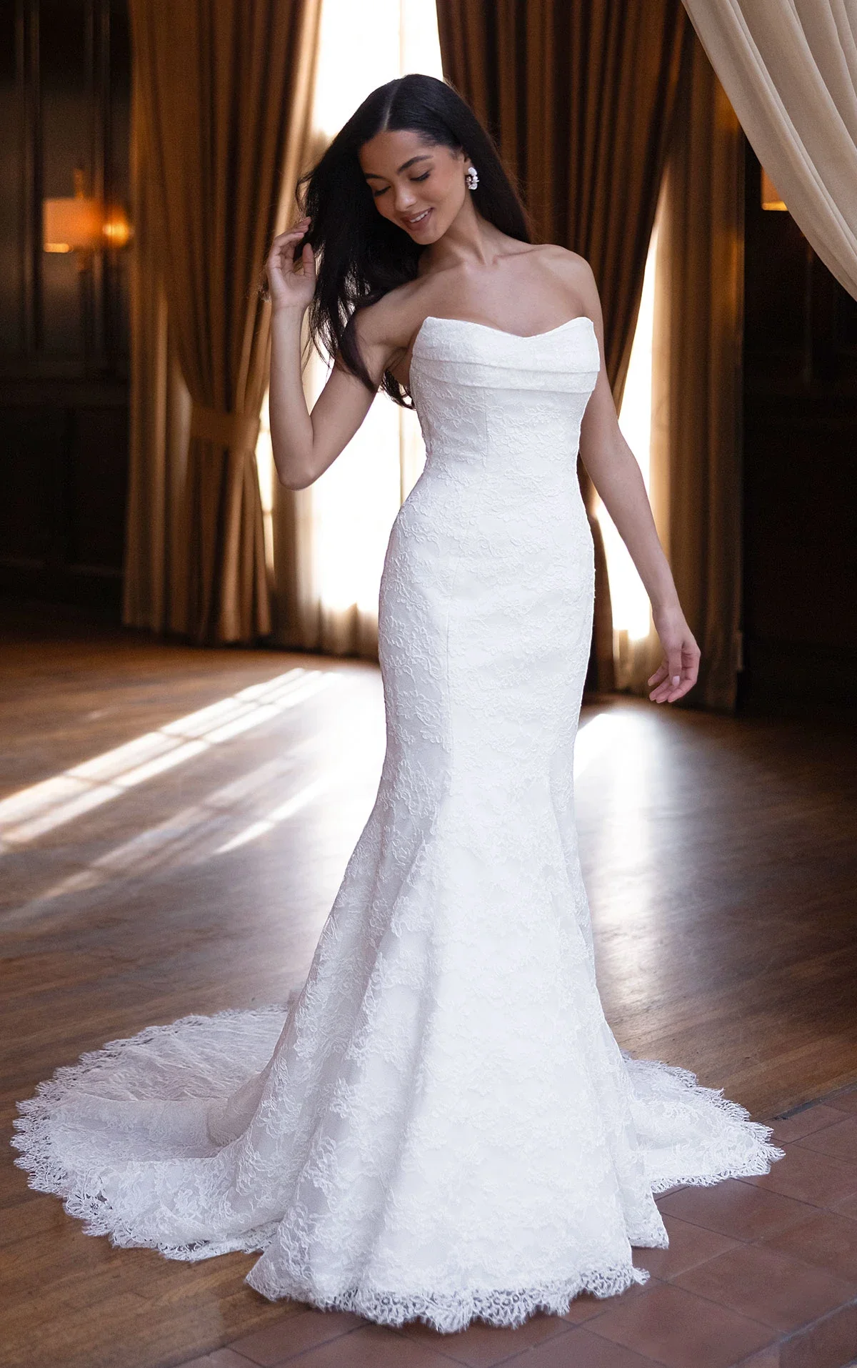 D4522-01.webp