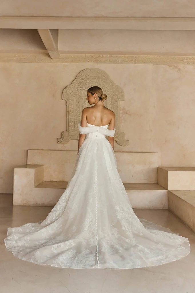 Lawson - ML25270_LAWSON_ML25270_4.jpg