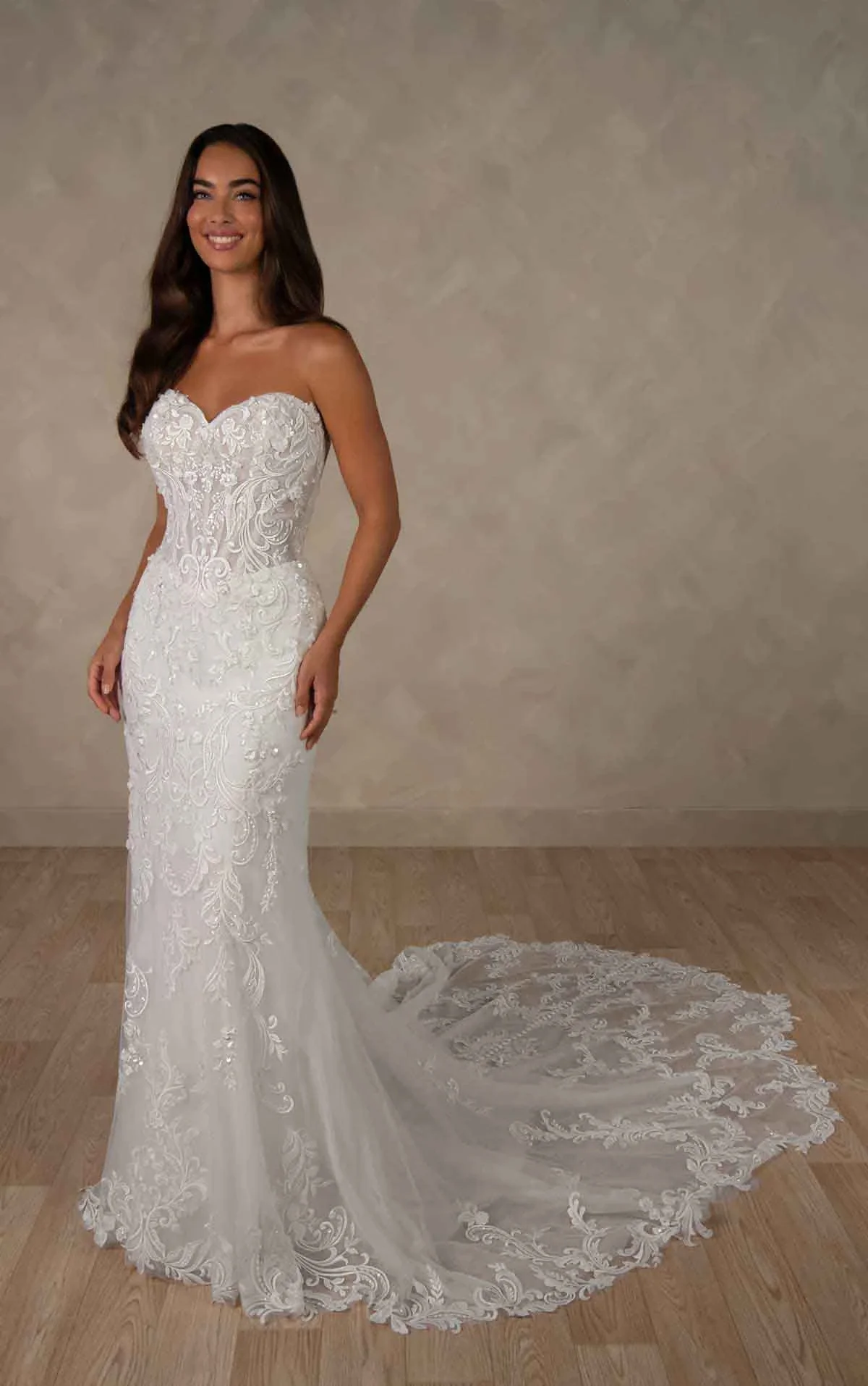 D4625-01.webp