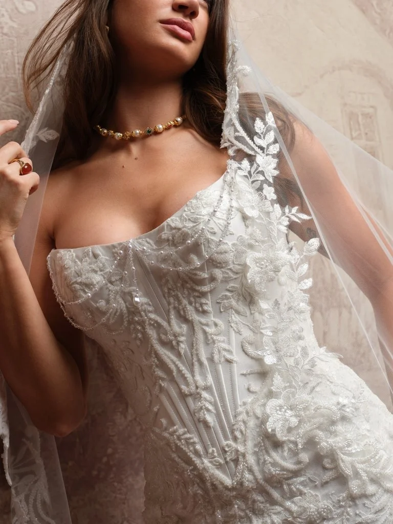 Sottero-and-Midgley-Eirawen-Fit-and-Flare-Wedding-Dress-F6SK142A01-Alt51-IV002.jpg
