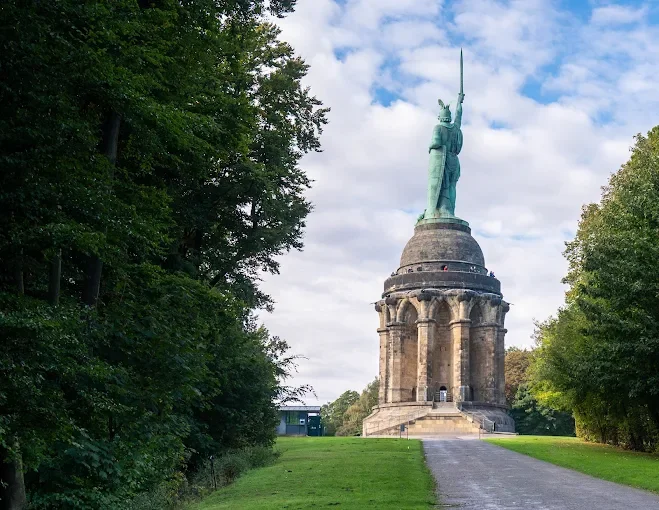 Hermanndenkmal
