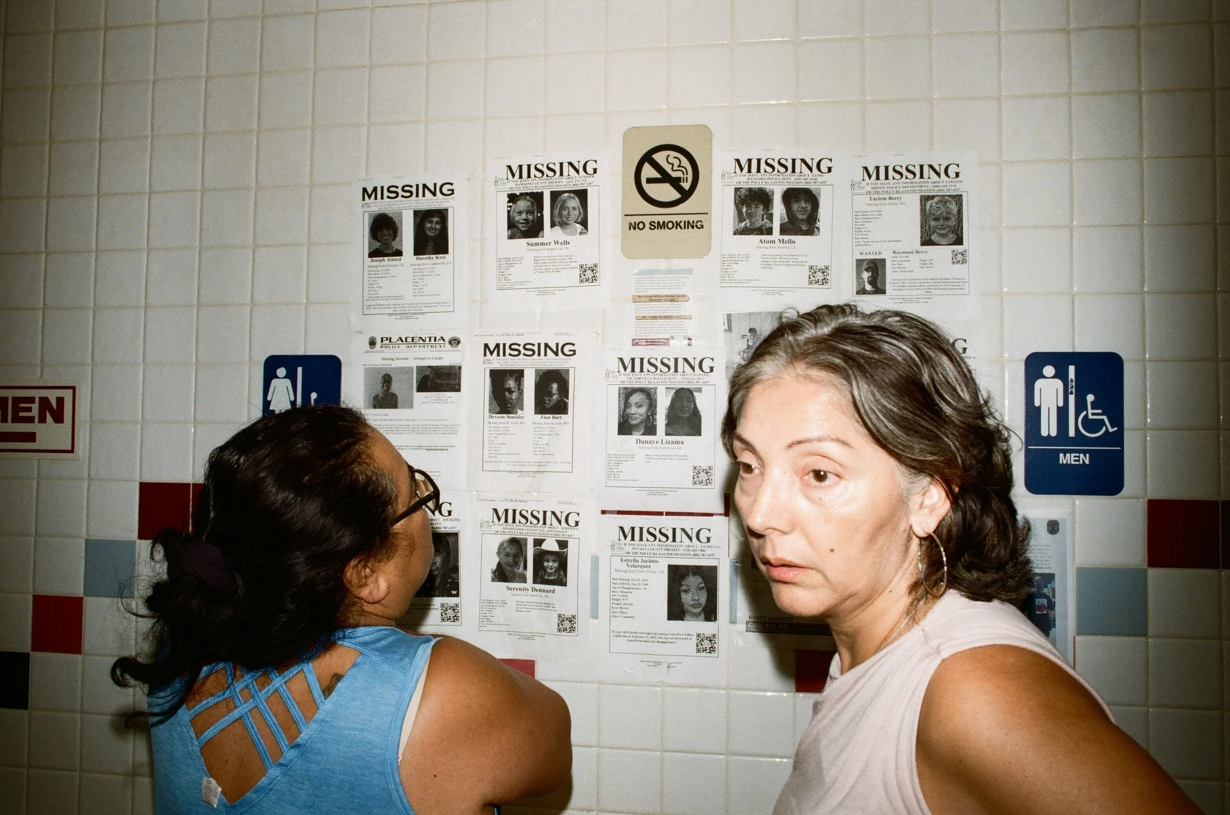 nancy and mom, gas station, washington