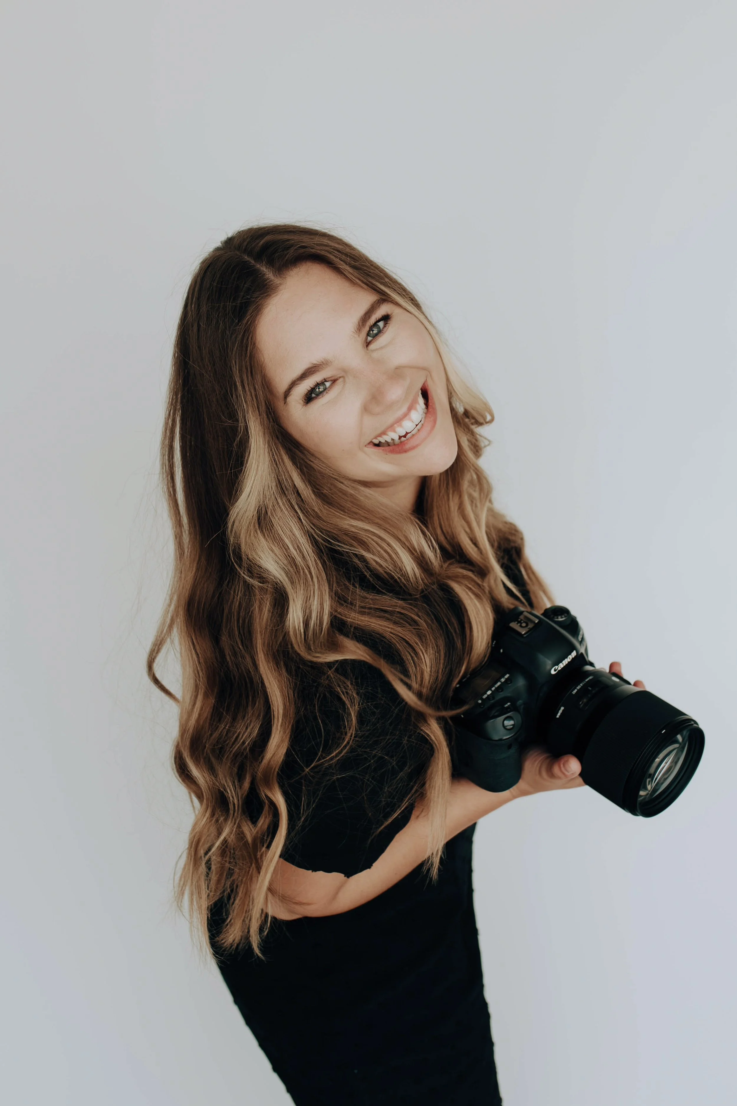 Katelyn Rowan Photography "About Me" Omaha and Lincoln Nebraska Wedding and Family Photographer