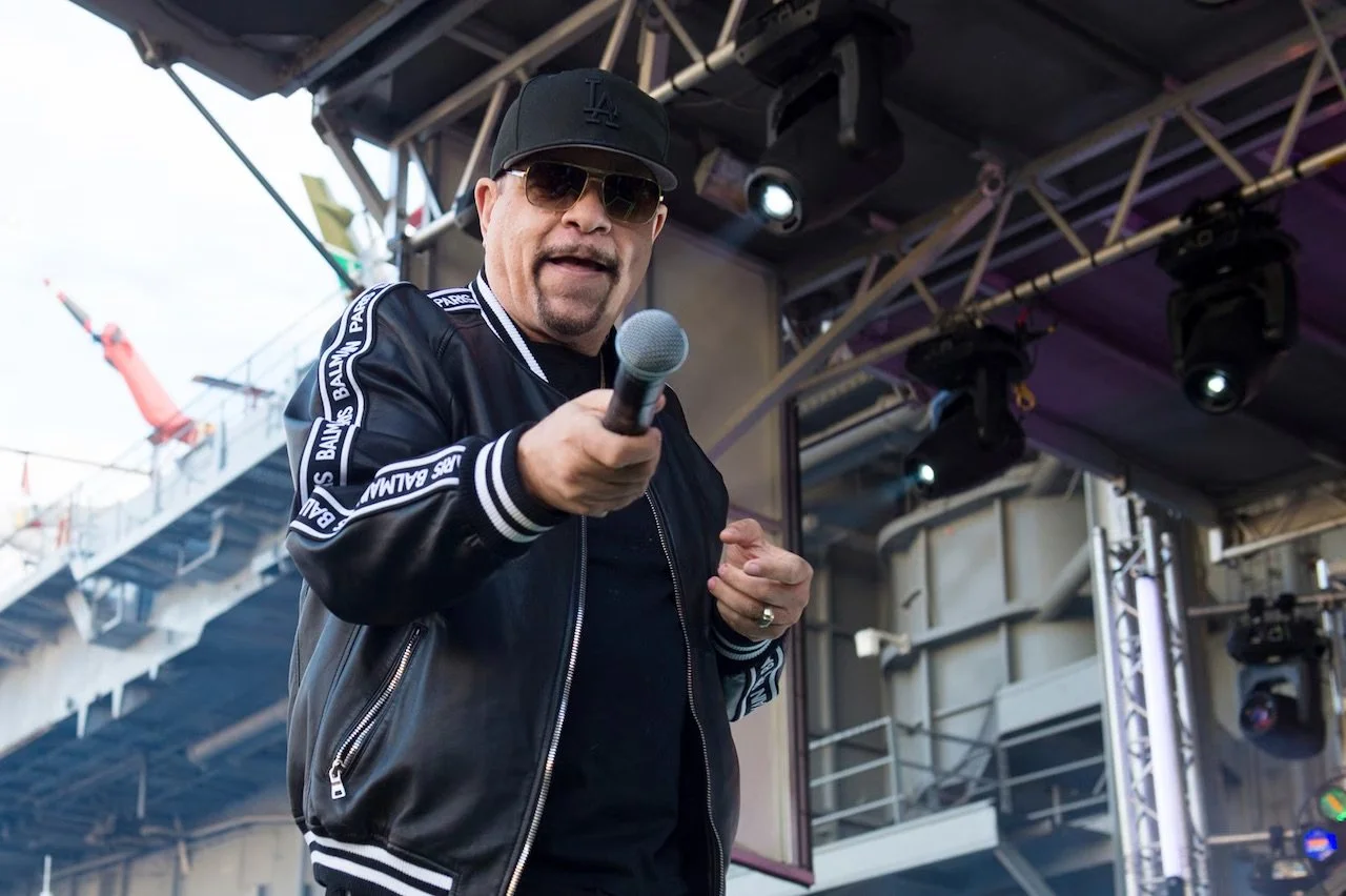 Legendary rapper shuts down N.J. weed store after less than a year