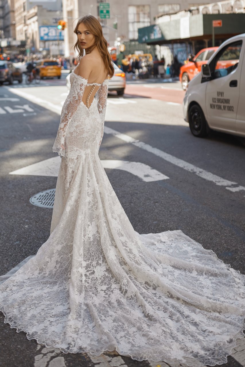 5 • NB.BR.2215.A DIANA _back (1).jpeg