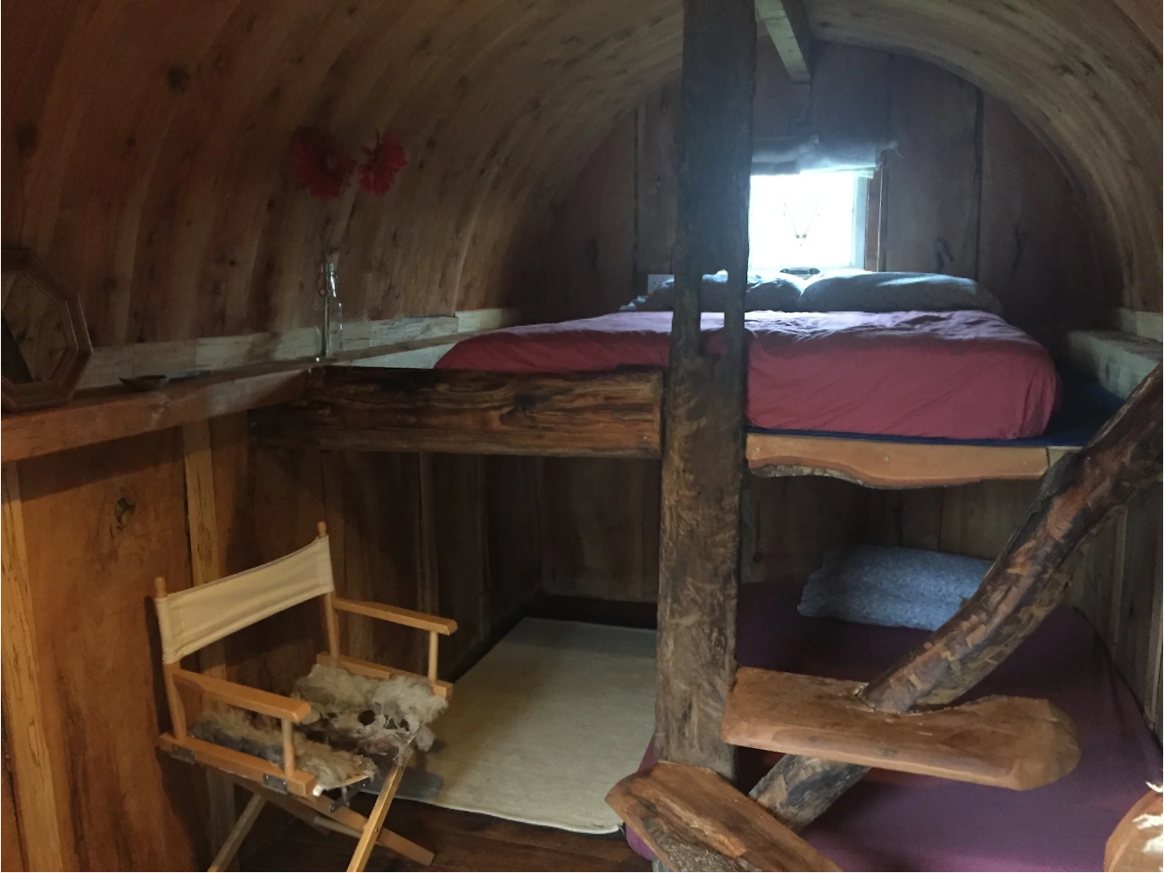 Arc-Hut Inside