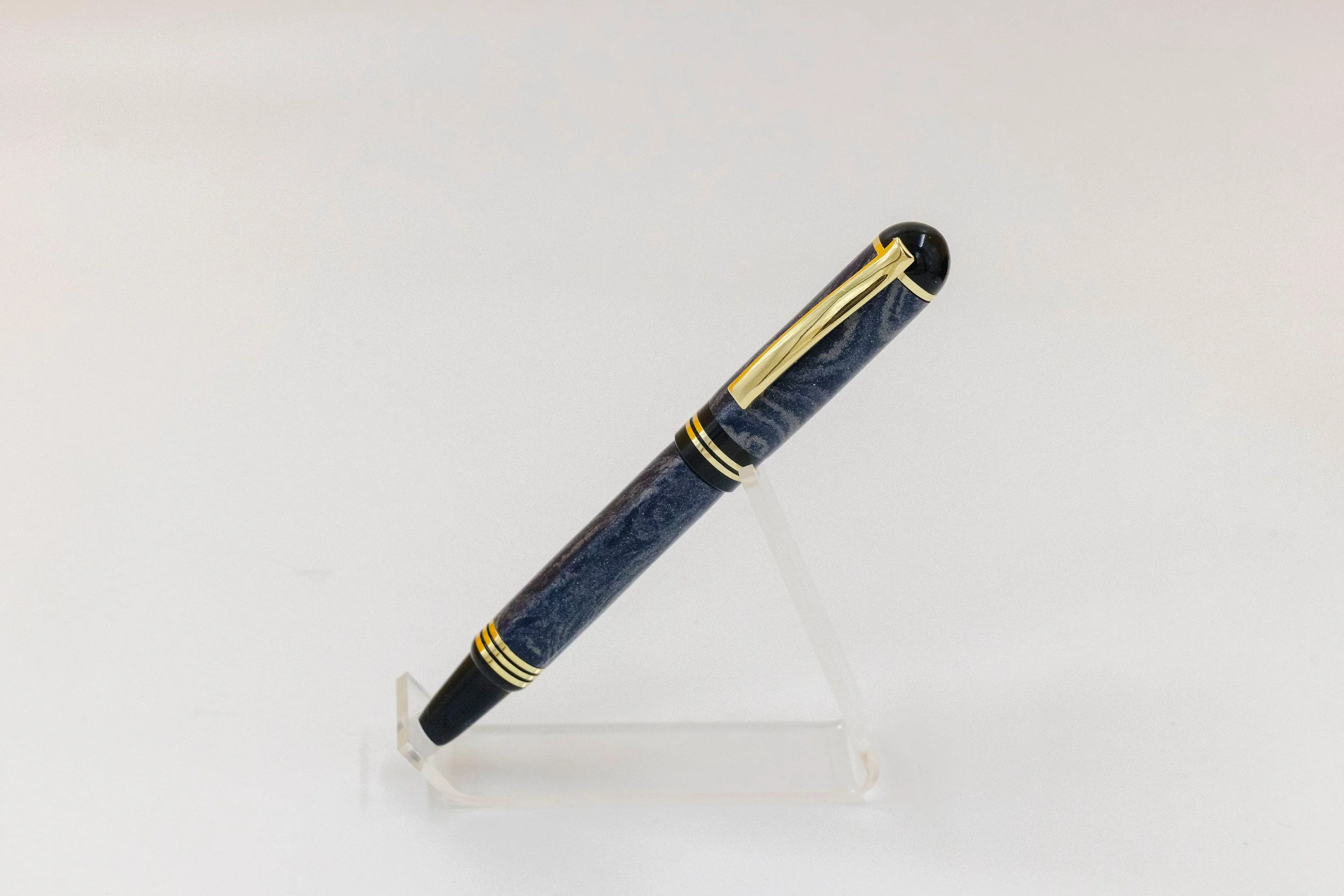 Blue & Grey Diamondcast Acrylic Fountain Pen