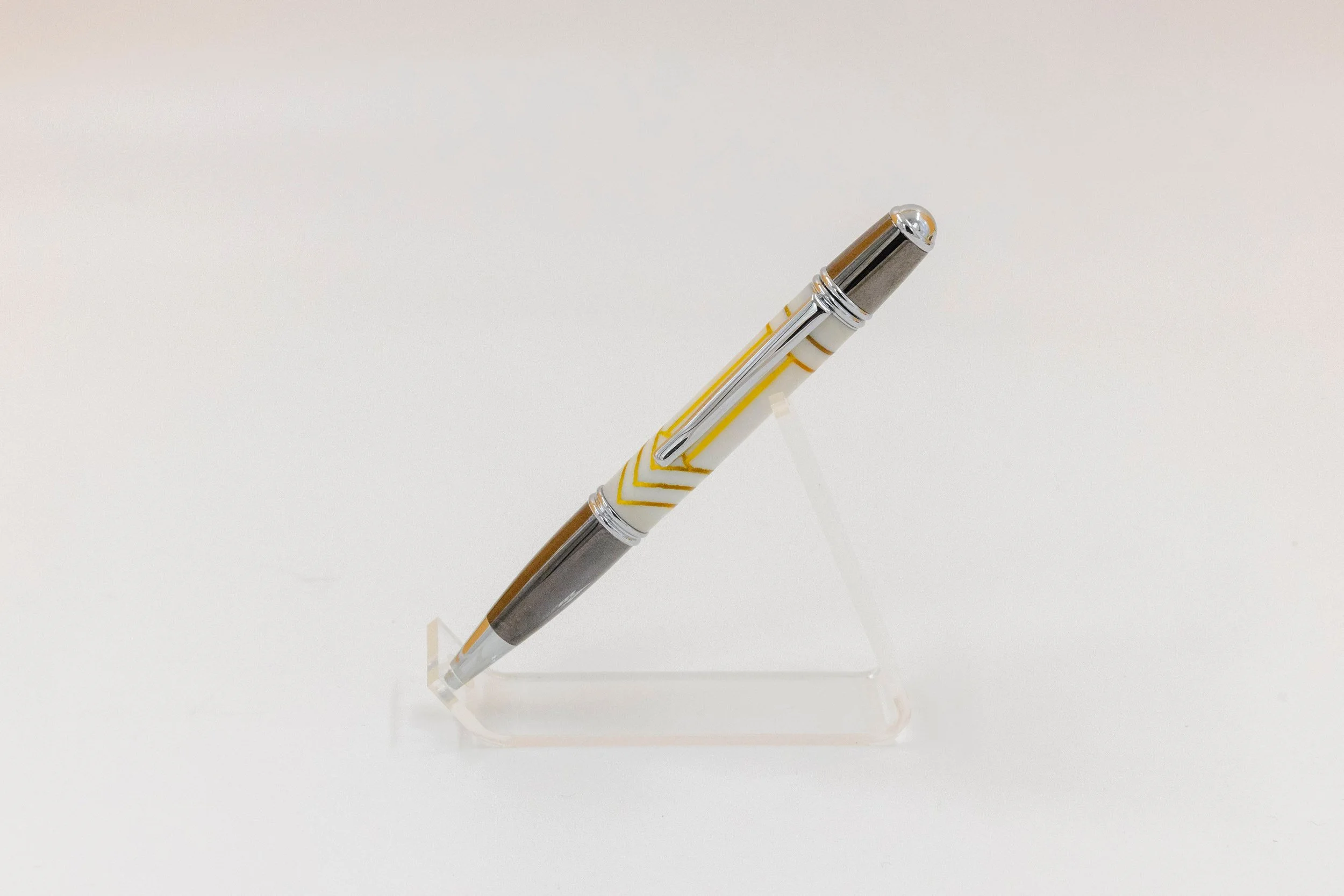White & Gold Art Deco Acrylic Ballpoint Pen