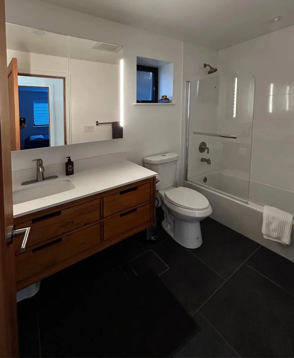 Bathroom-2.jpg