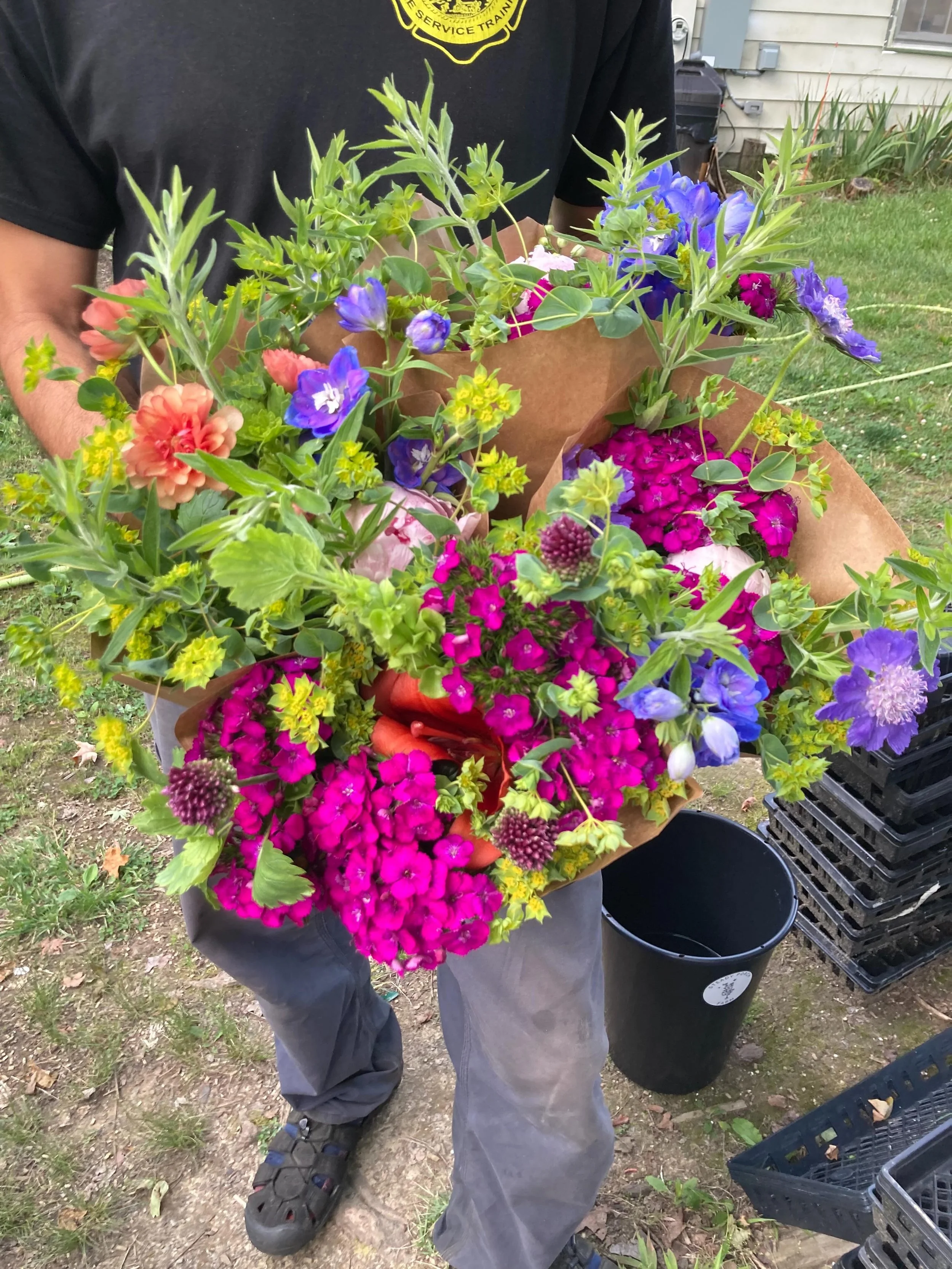 We&rsquo;ve got loads of beautiful bouquets for @blackstonefarmersmarket tomorrow!! Come see us 8-12pm!