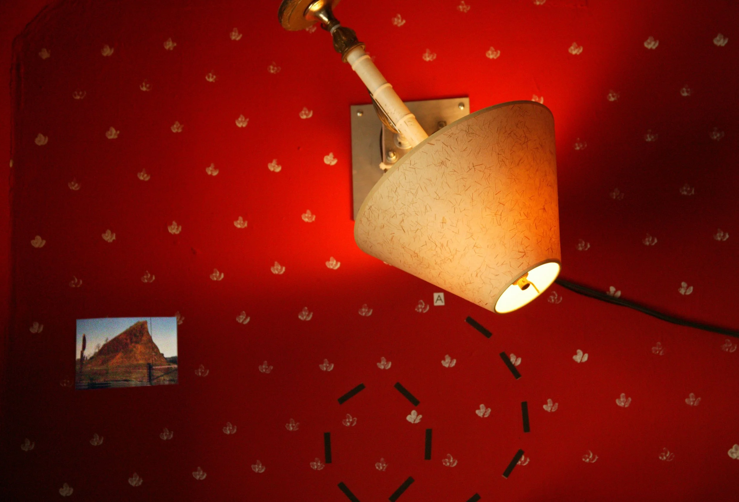 3-Ring Atlas - Lamp Detail